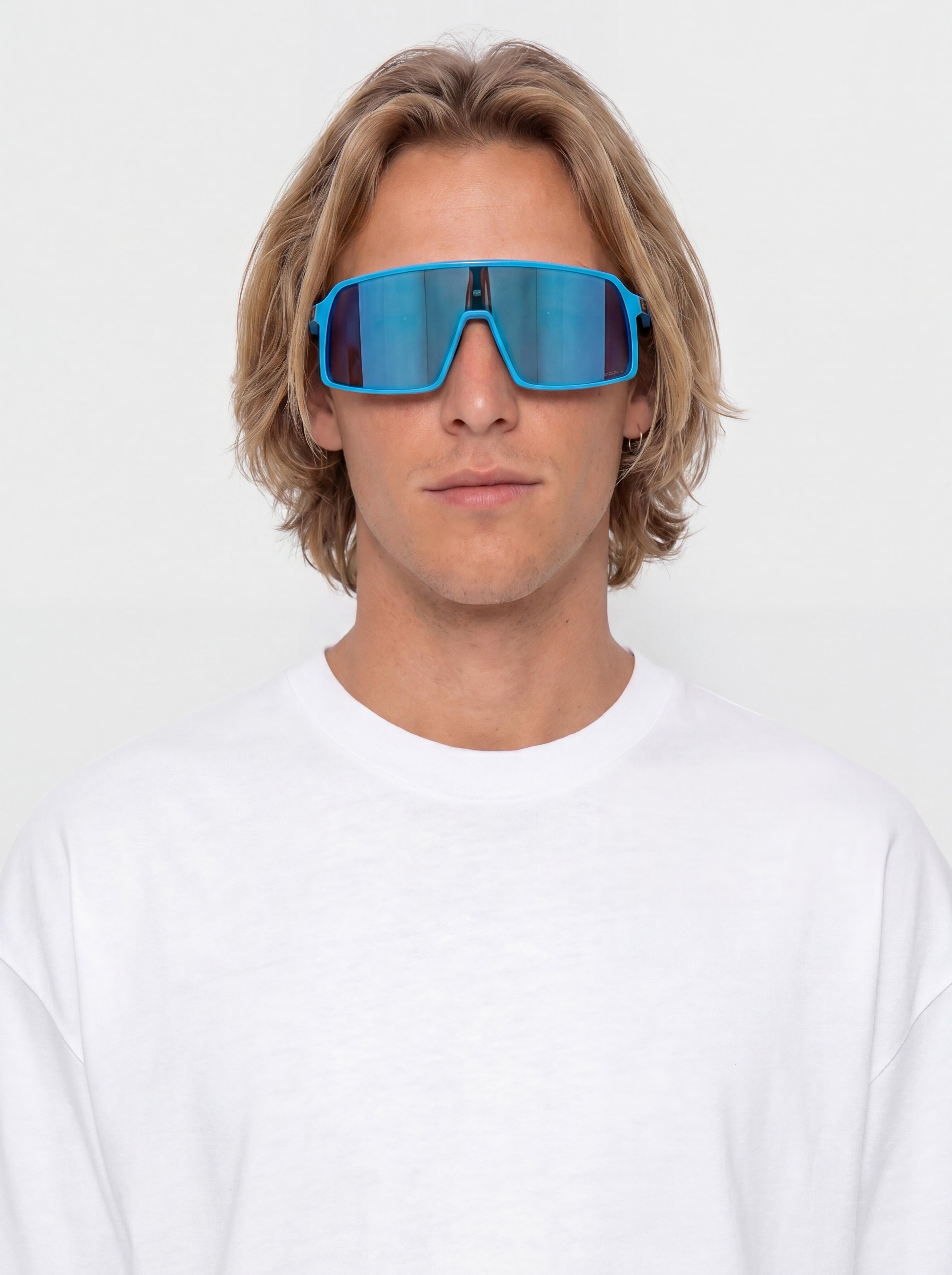 Oakley Sutro Napszemüvegek (sky/prizm sapphire)