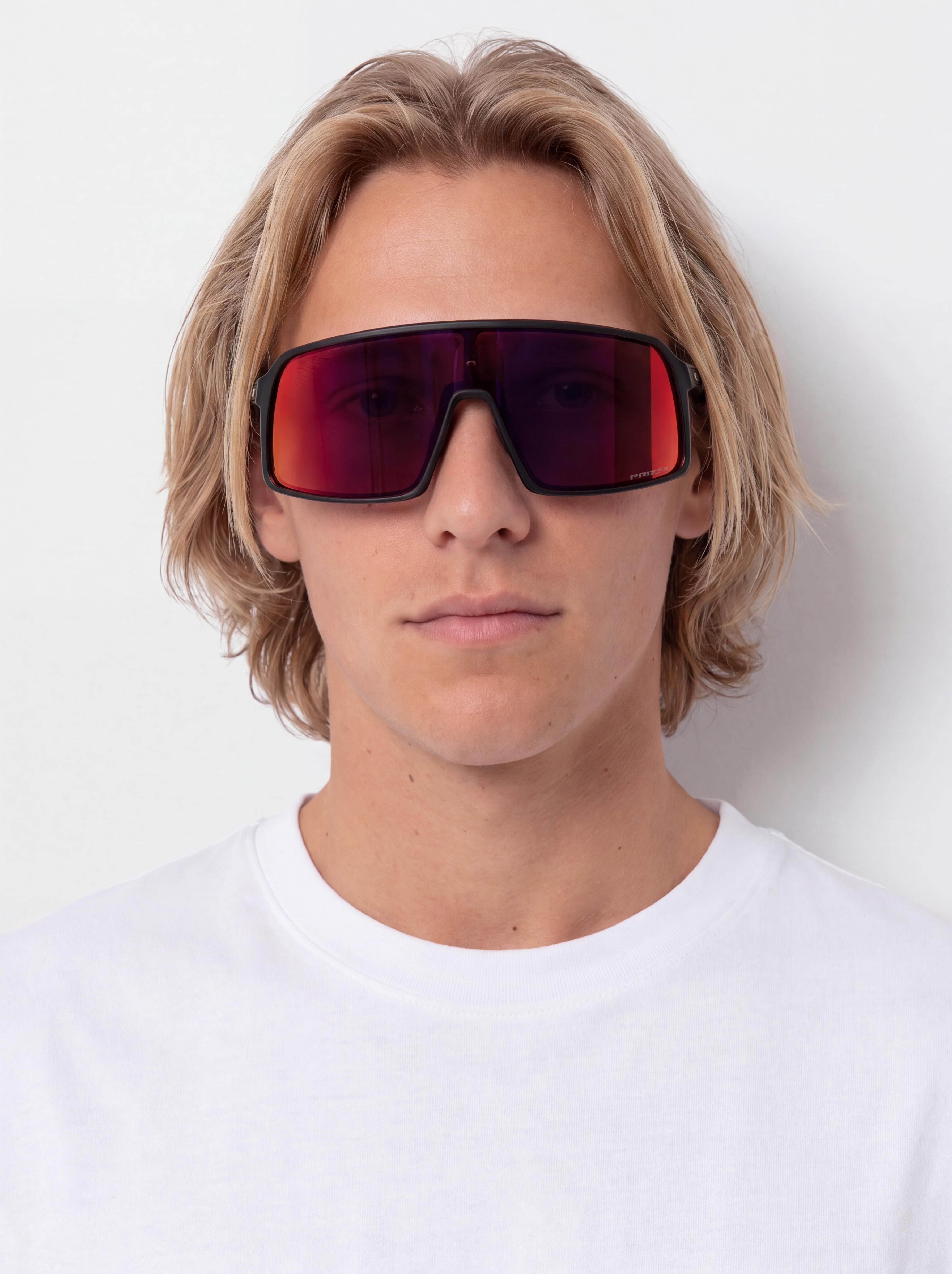 Napszemüvegek Oakley Sutro (matte black/prizm road)