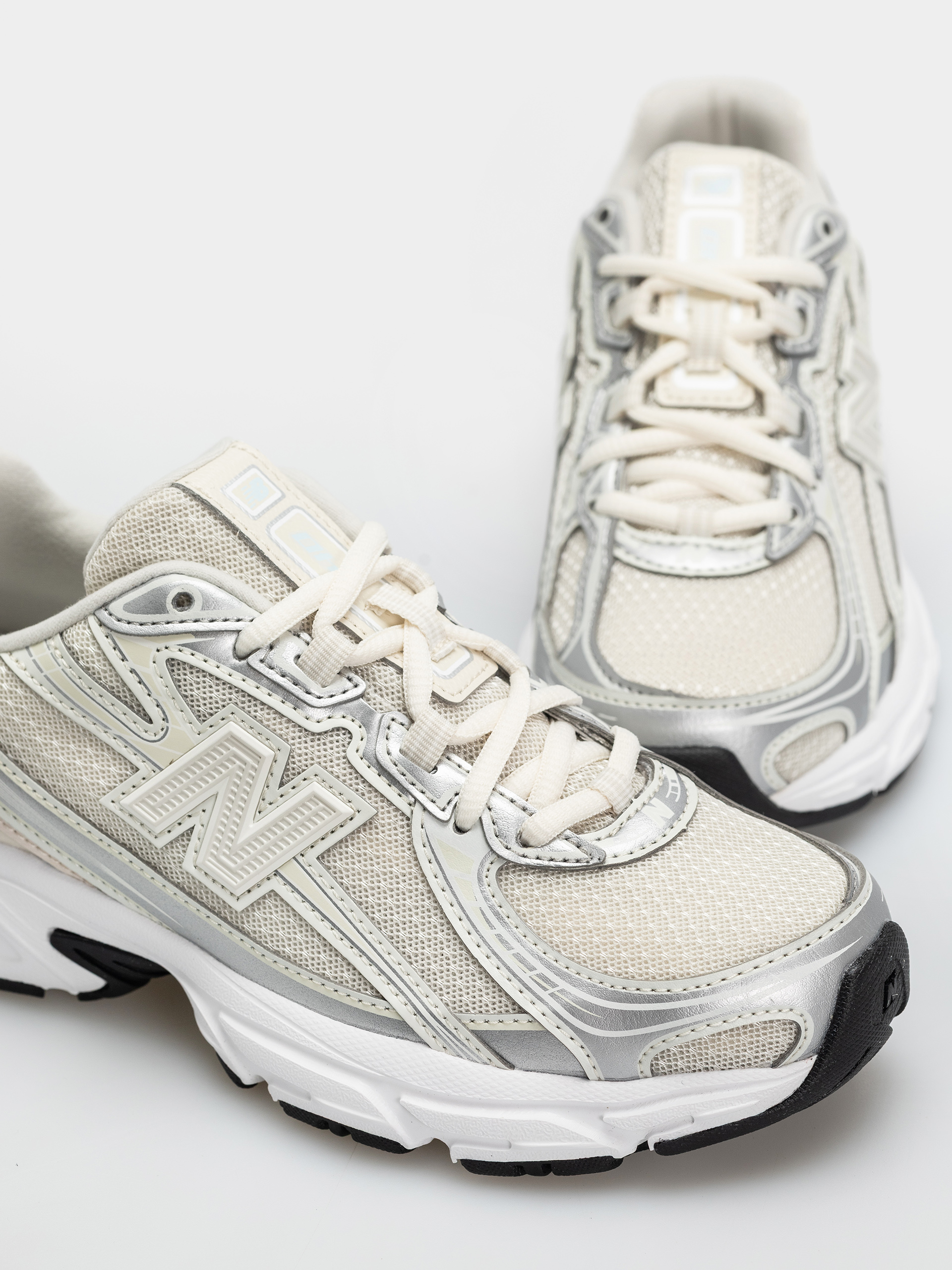 New Balance 740 JR Cipők (turtledove/linen)