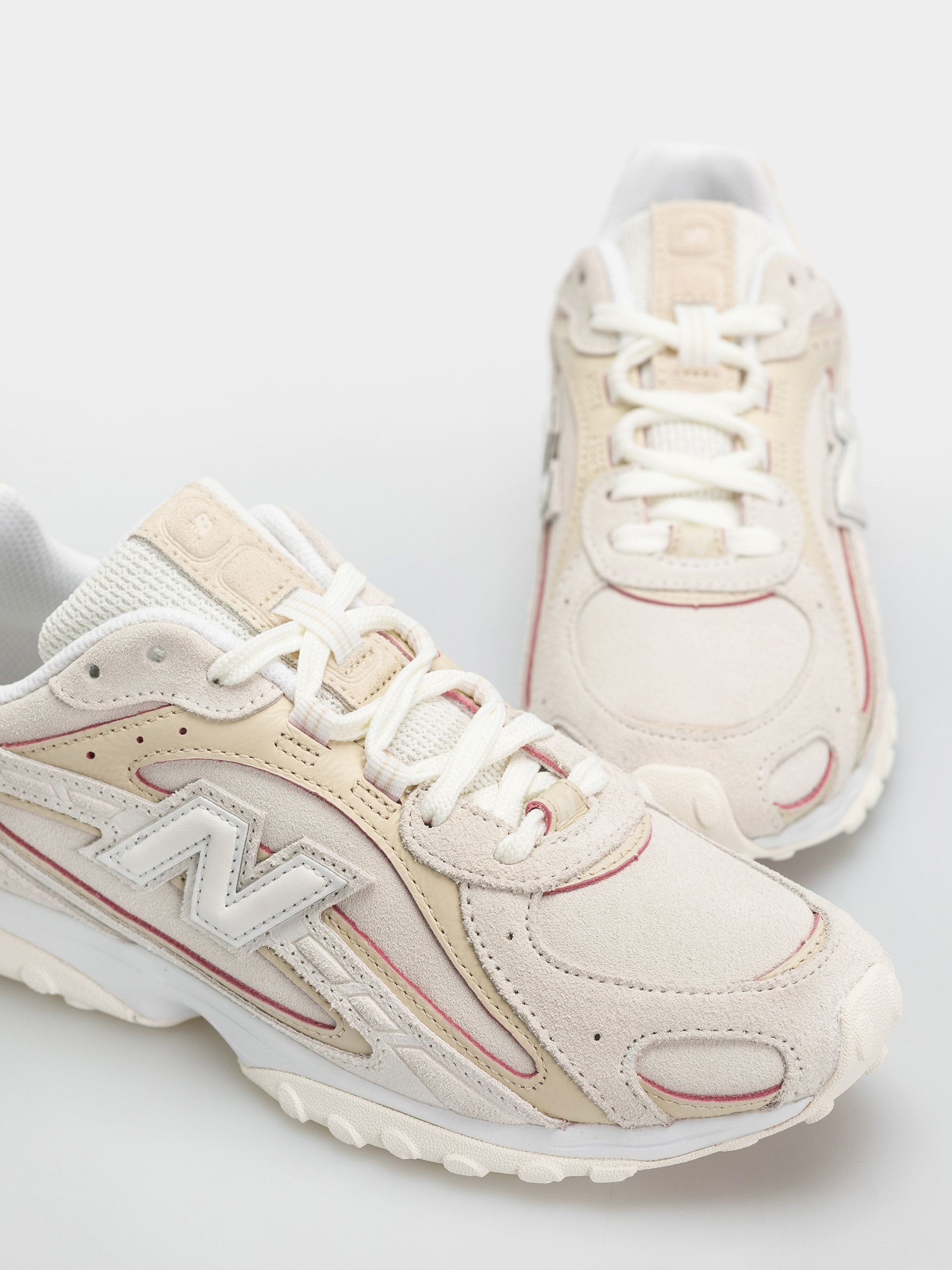 New Balance 204L Cipők (sea salt/bone/pink eraser)