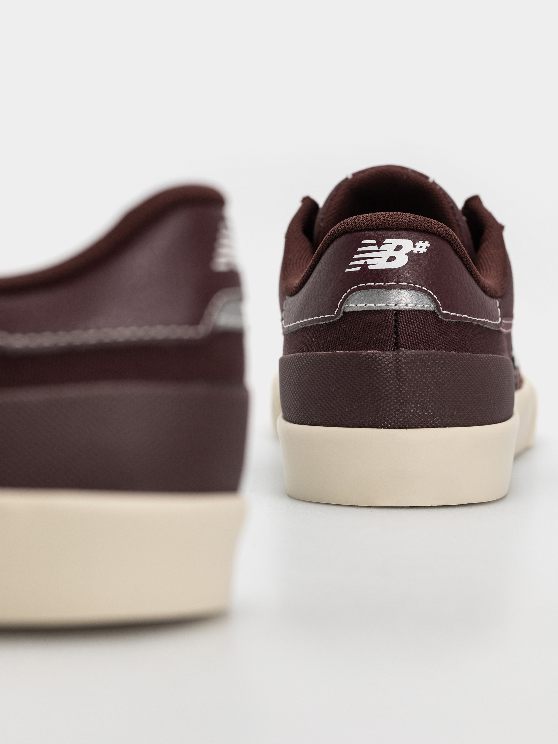 New Balance 272 Cipők (cherry leather/white)