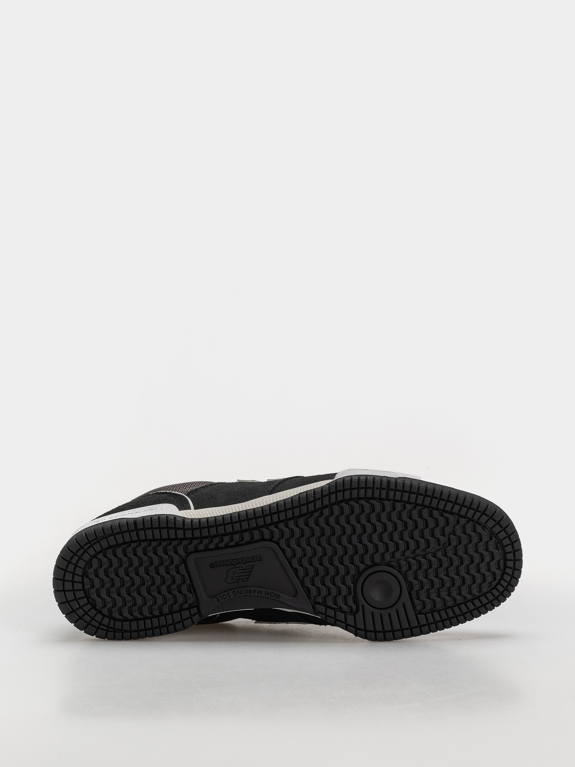 New Balance 600 Cipők (black/castlerock)