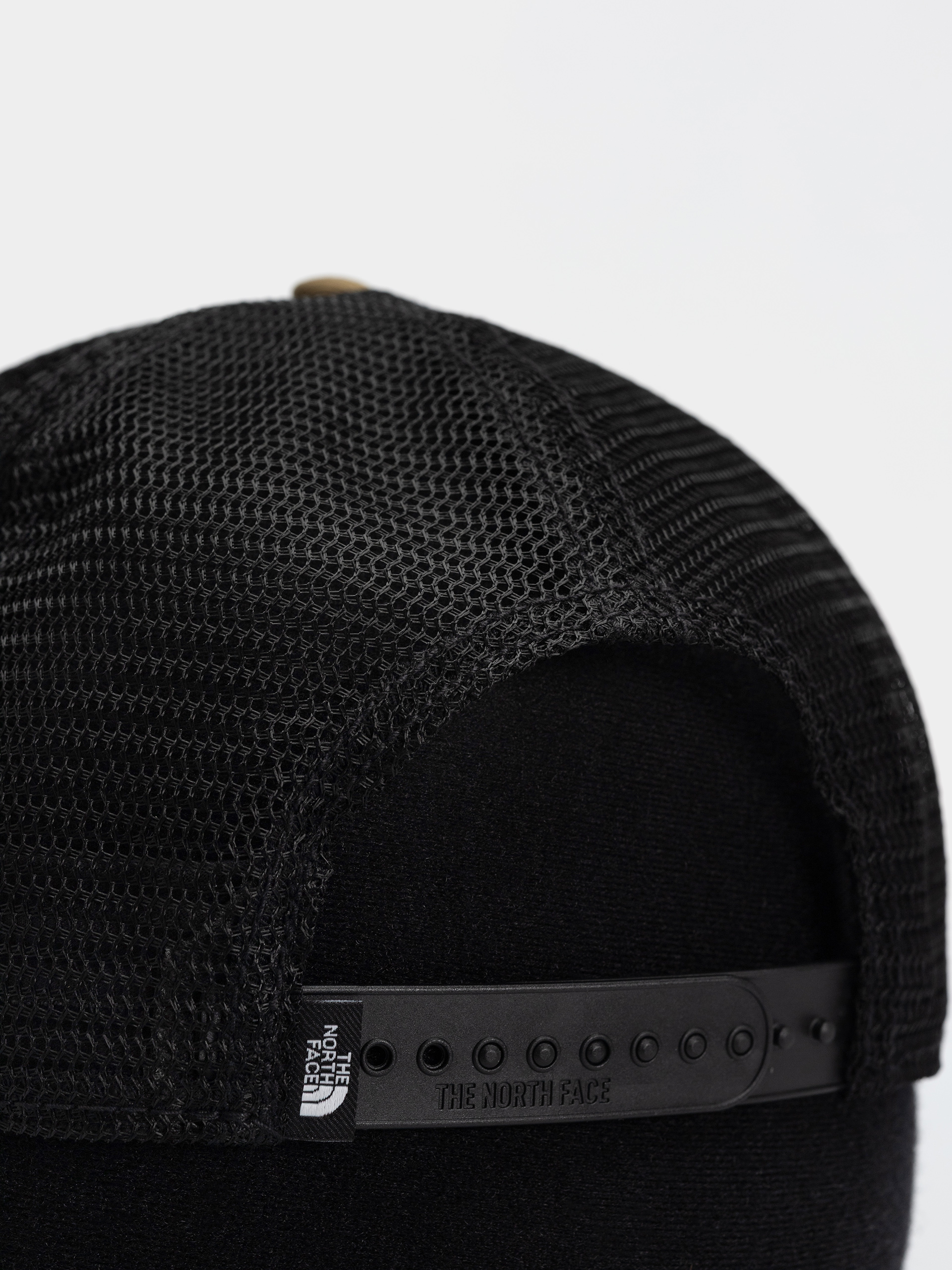 The North Face Embroidered Mudder Trucker Baseball sapka (caraway seed/bear graph)