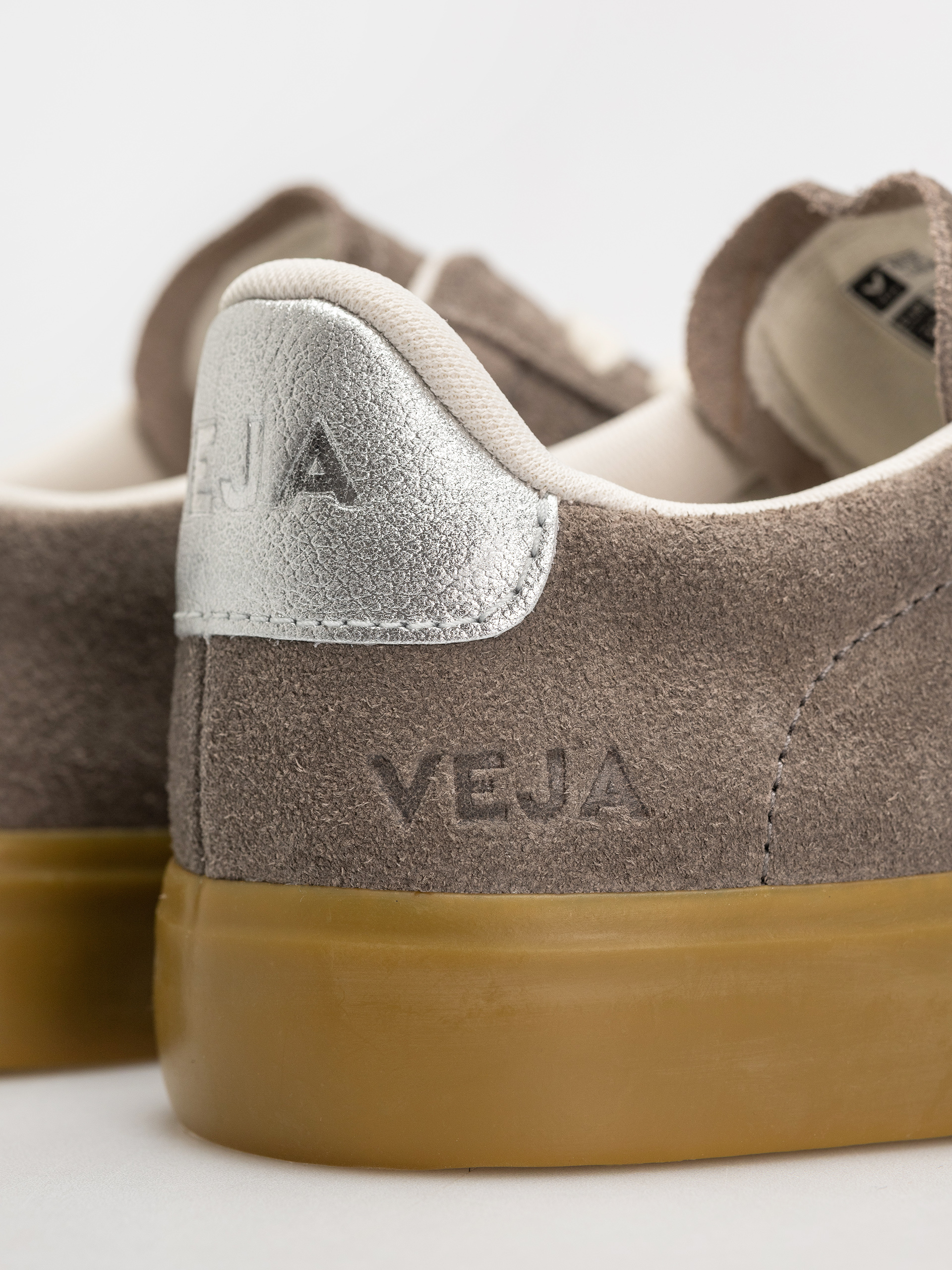 Veja Campo Wmn Cipők (moonrock silver natural)