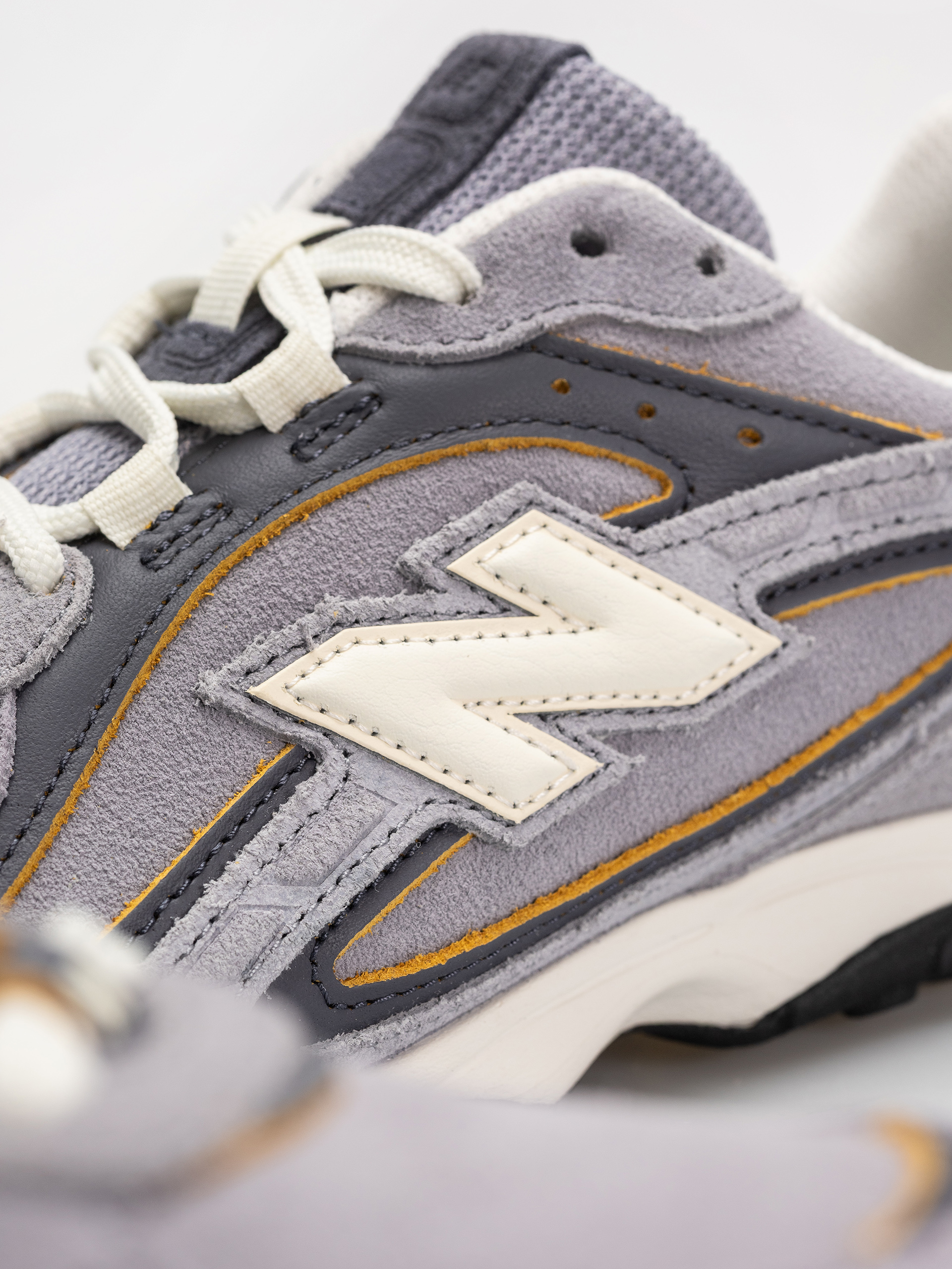 New Balance 204L Cipők (digital mist/meteorite/light mars yellow)