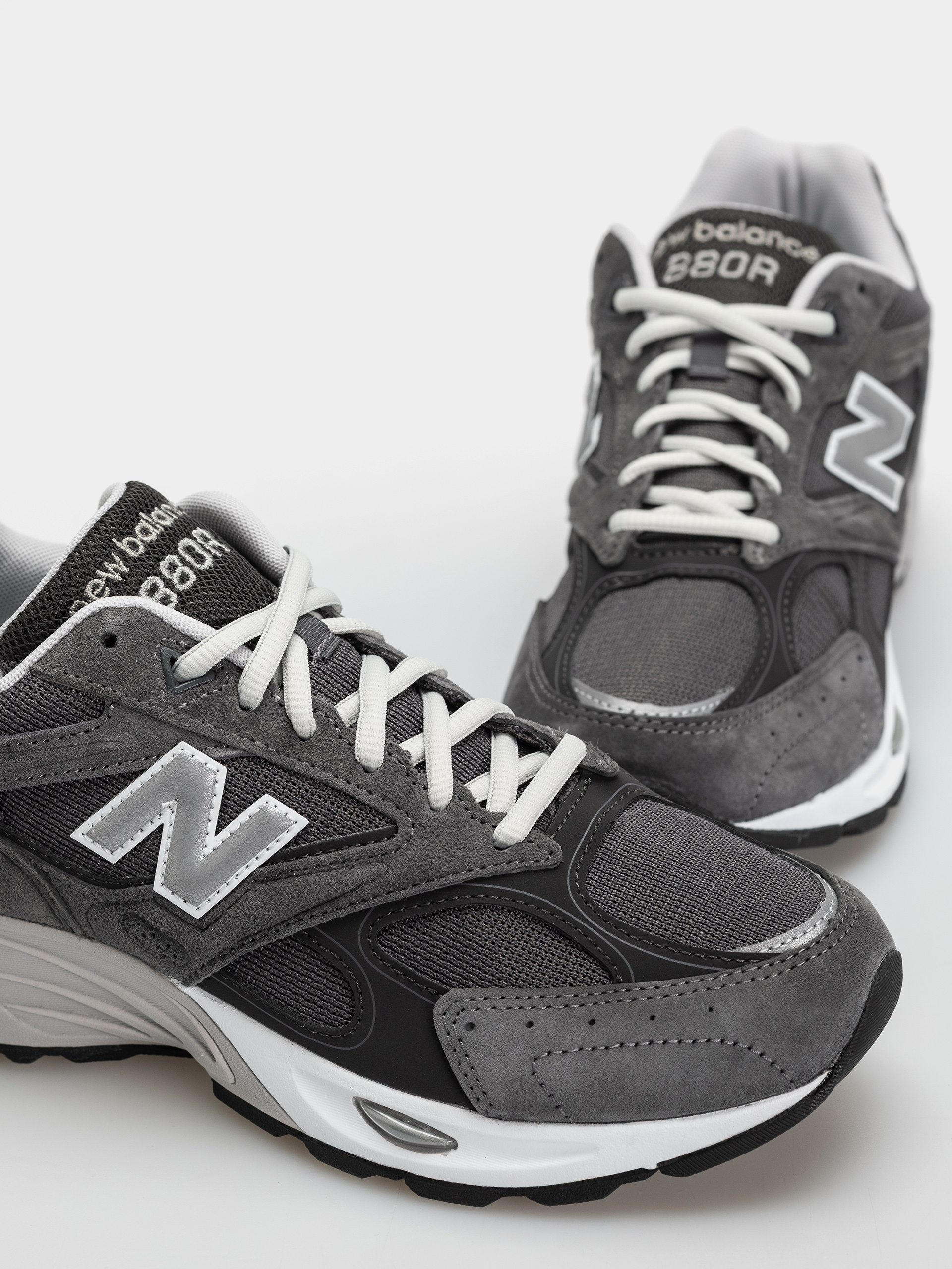 New Balance 880R Cipők (slate grey/magnet)