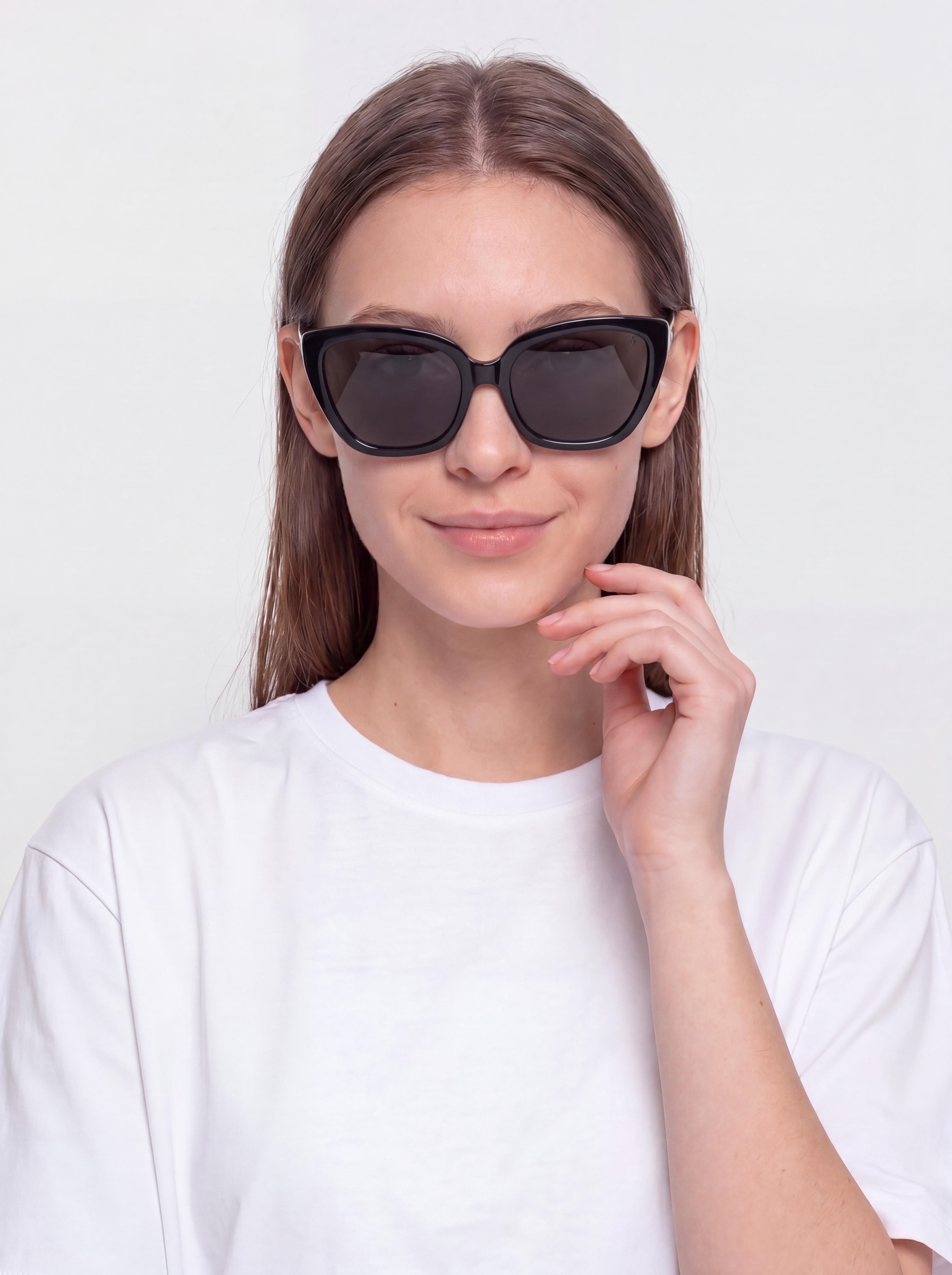 Volcom Milli Napszemüvegek Wmn (gloss black/gray polar)