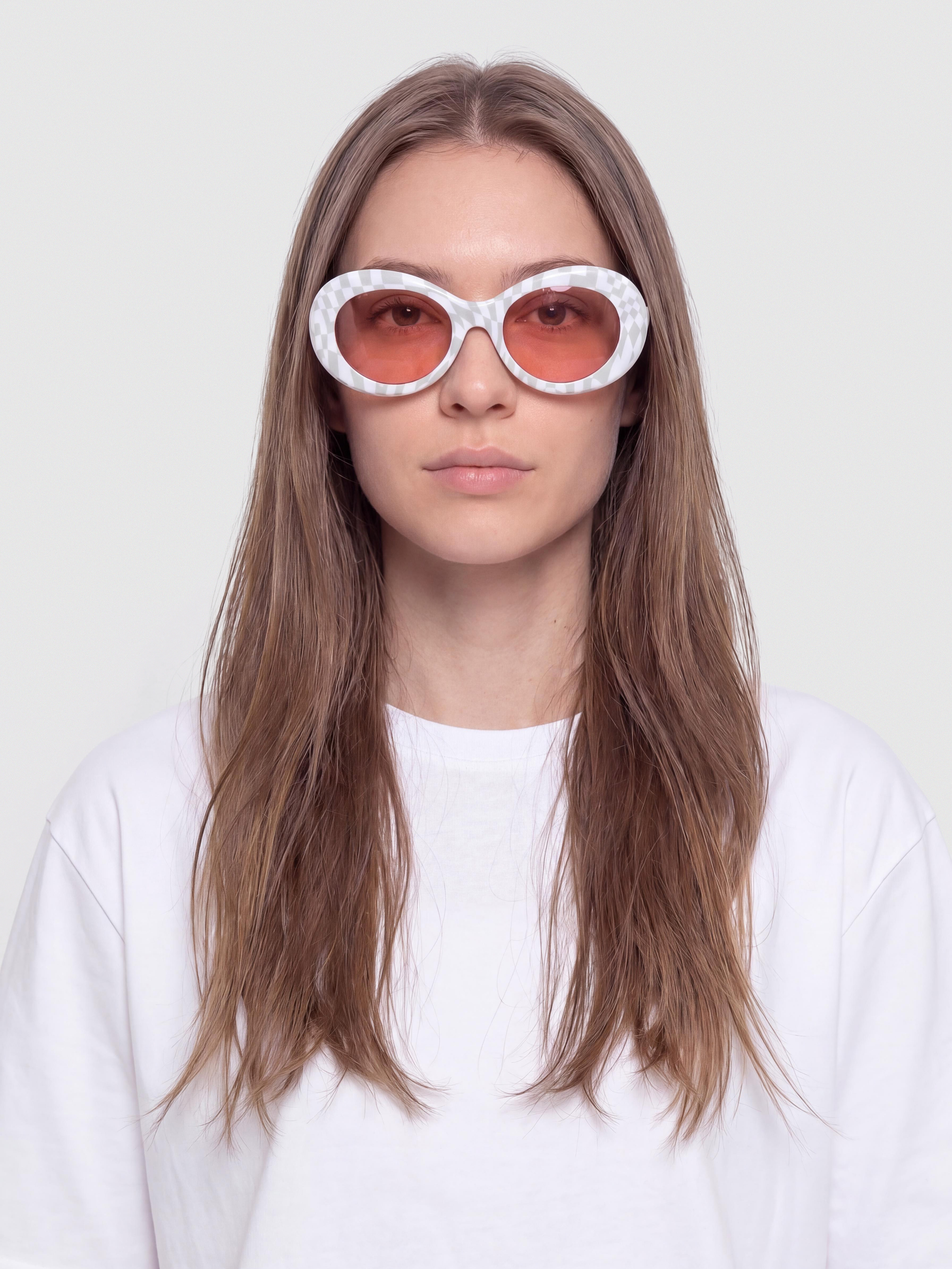 Volcom Stoned Napszemu00fcvegek (check her/rose)