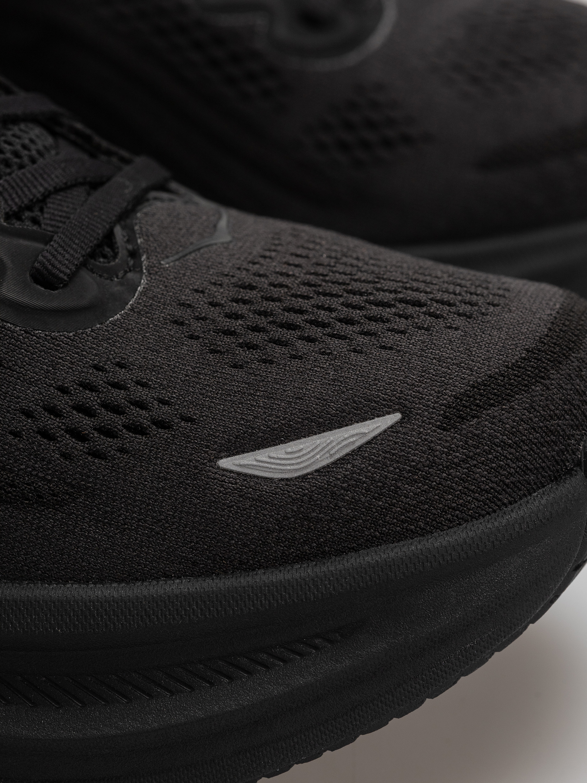 Hoka Bondi 9 Cipők (black/black)