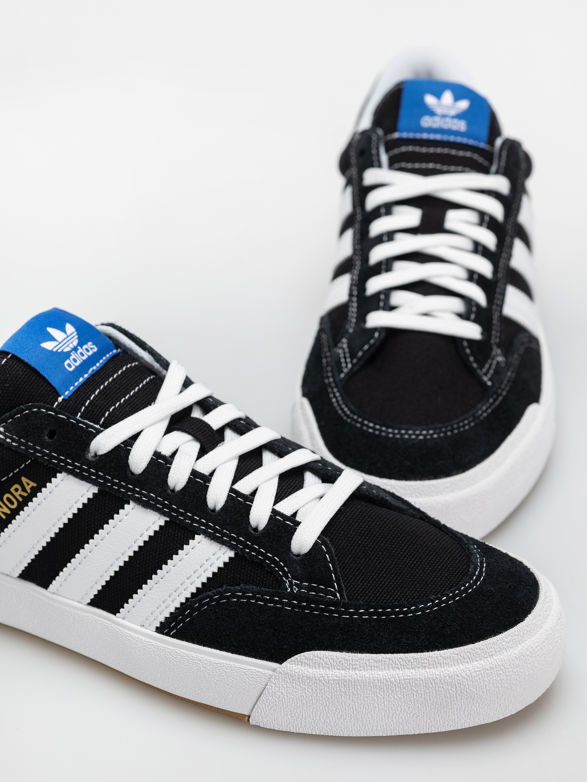 adidas Nora Cipők (cblack/ftwwht/blubir)