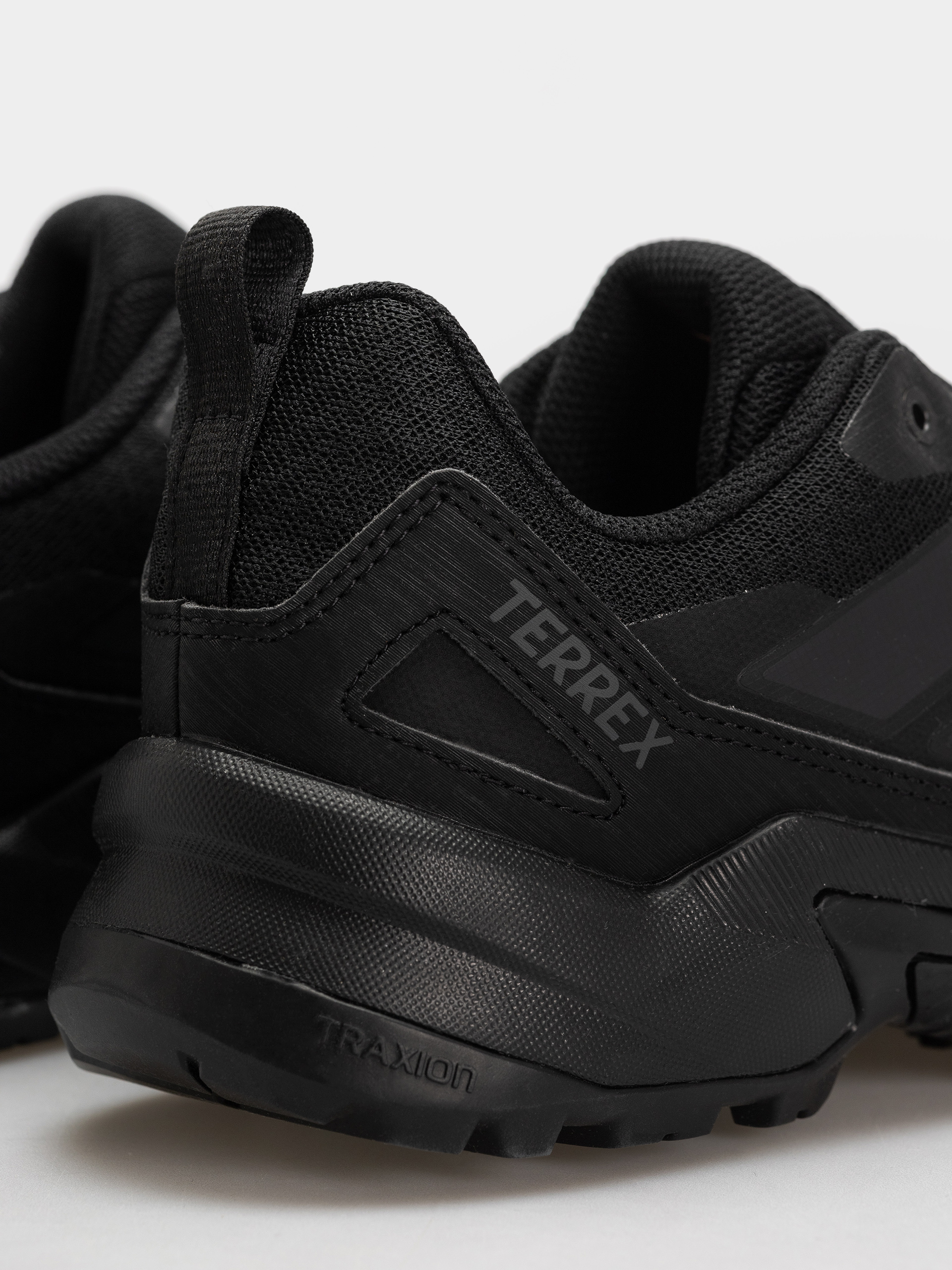 adidas Terrex Eastrail 3 Cipők (cblack/carbon/grefou)
