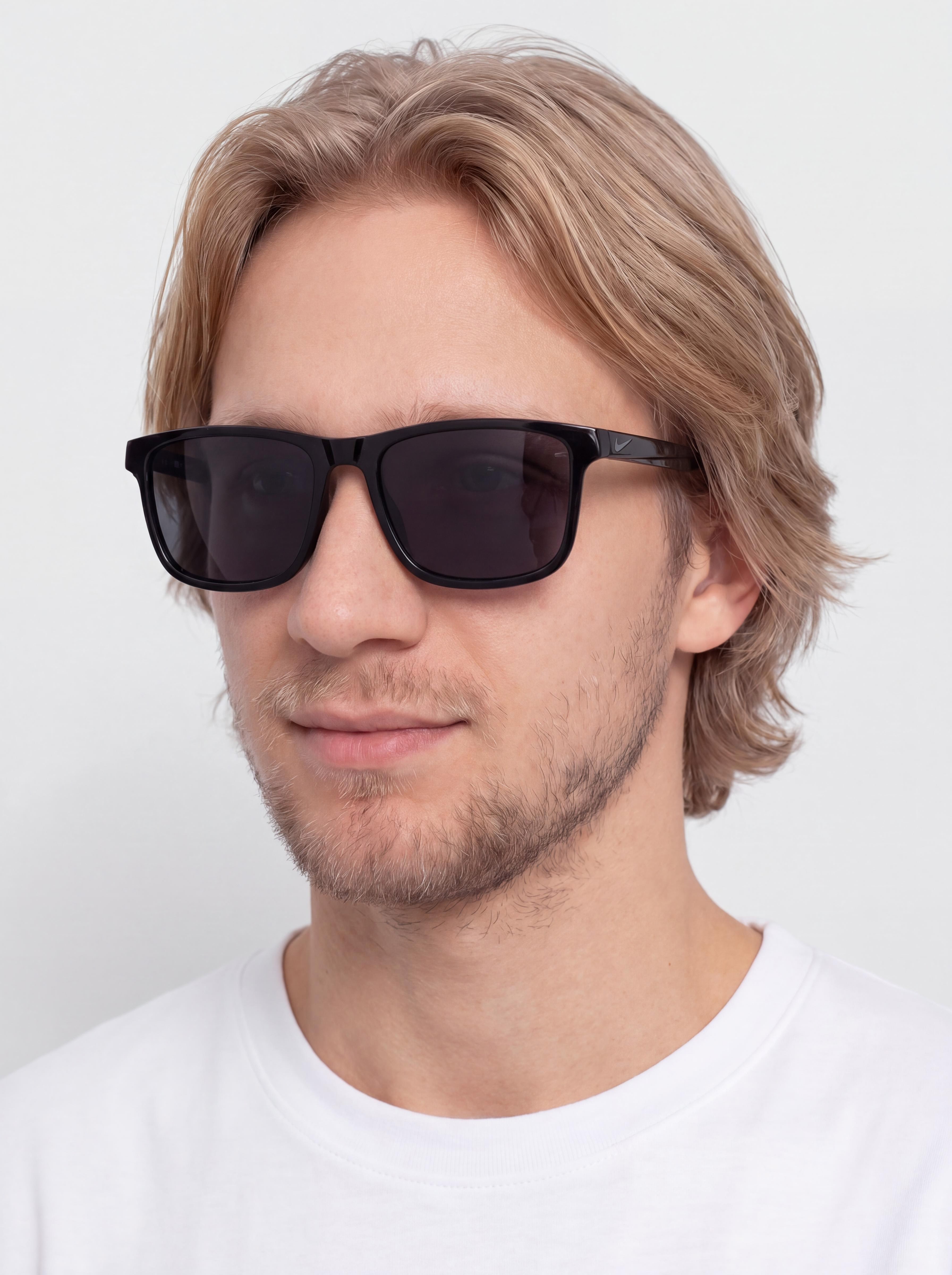 Nike Vital Core Napszemüvegek (black/grey)