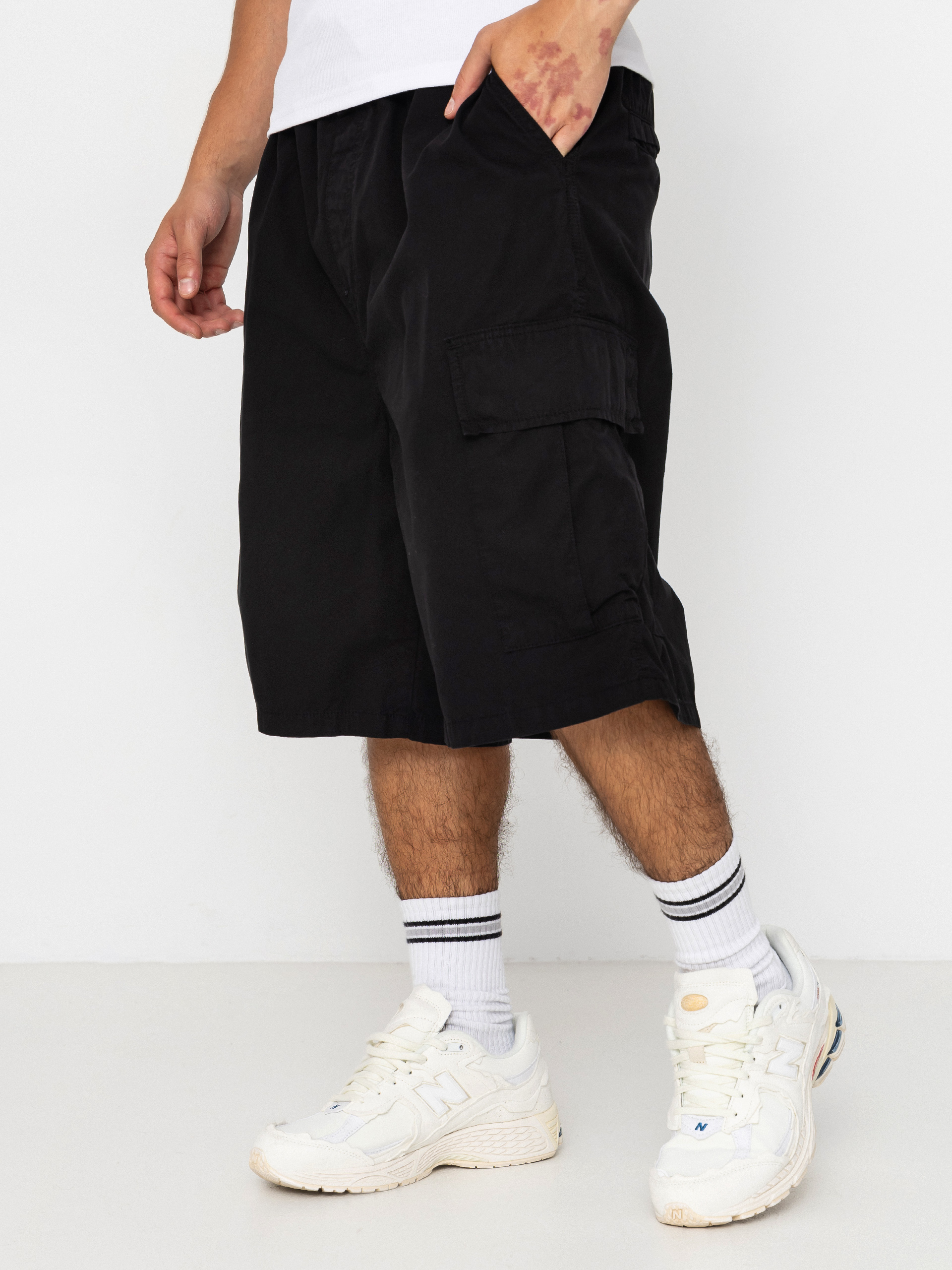 Carhartt WIP Mandler Cargo Rövidnadrág (black)
