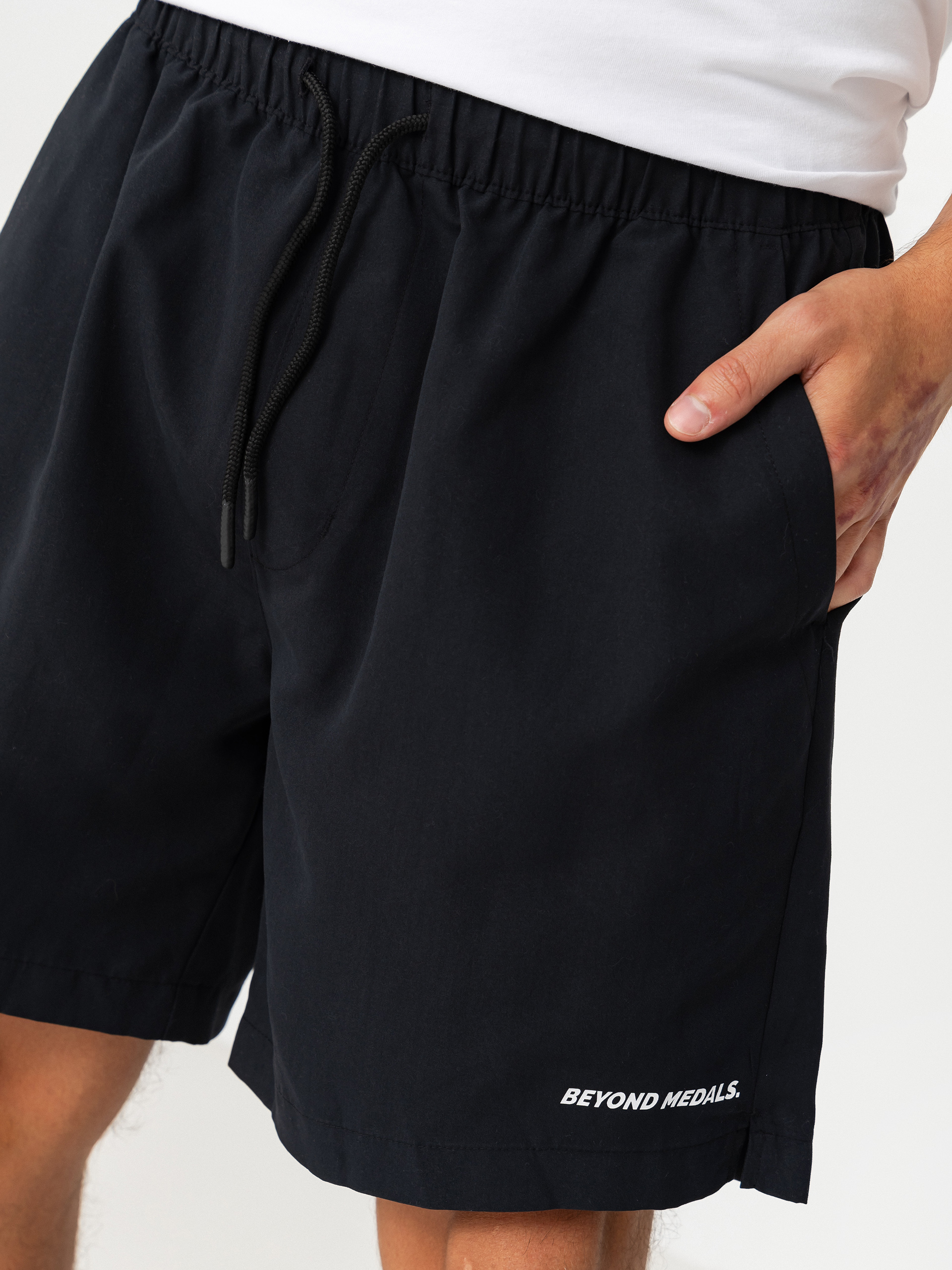 Rövidnadrág Beyond Medals Swim (black)