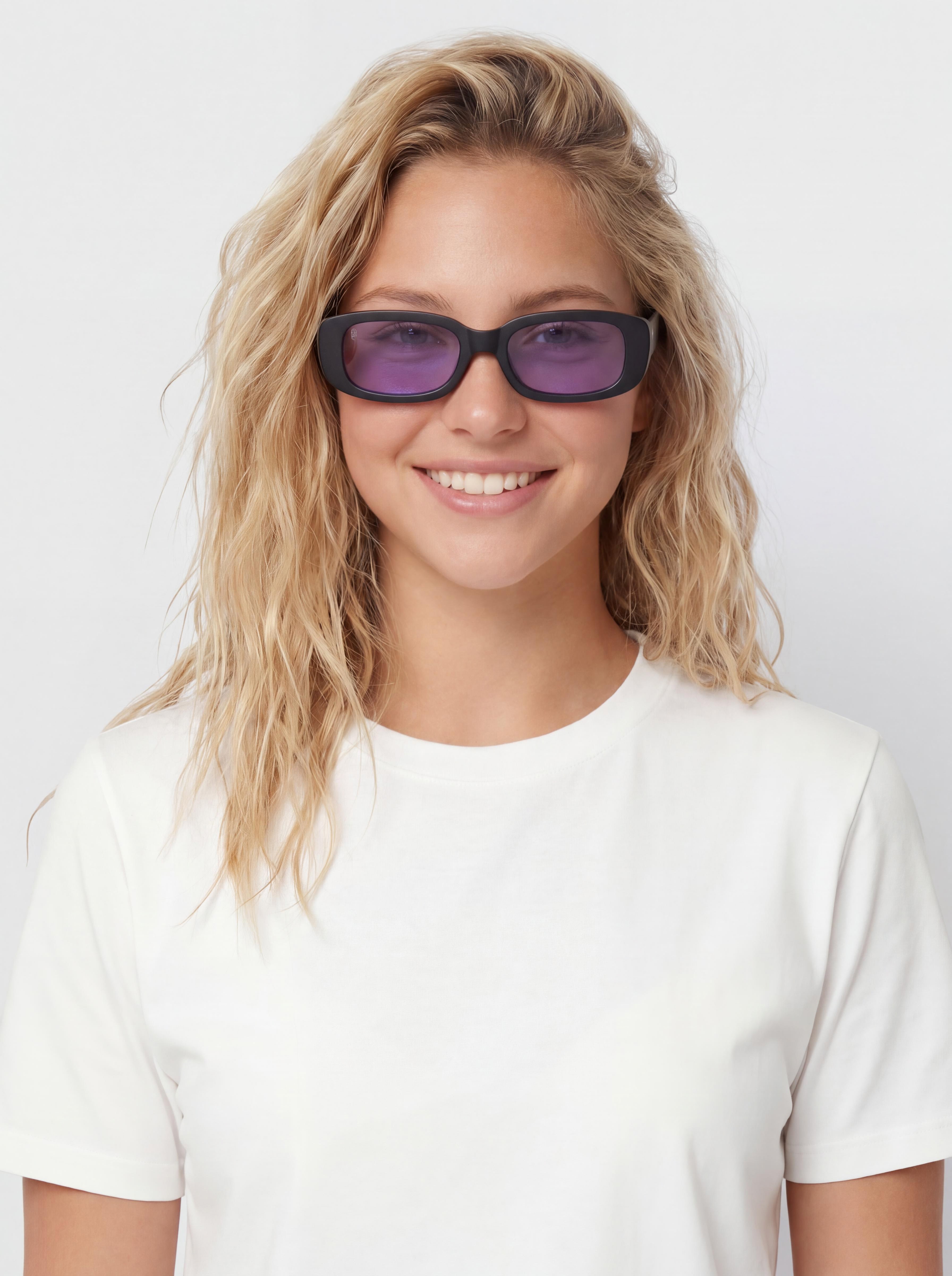 CHPO Nicole Napszemu00fcvegek (matte black/purple)