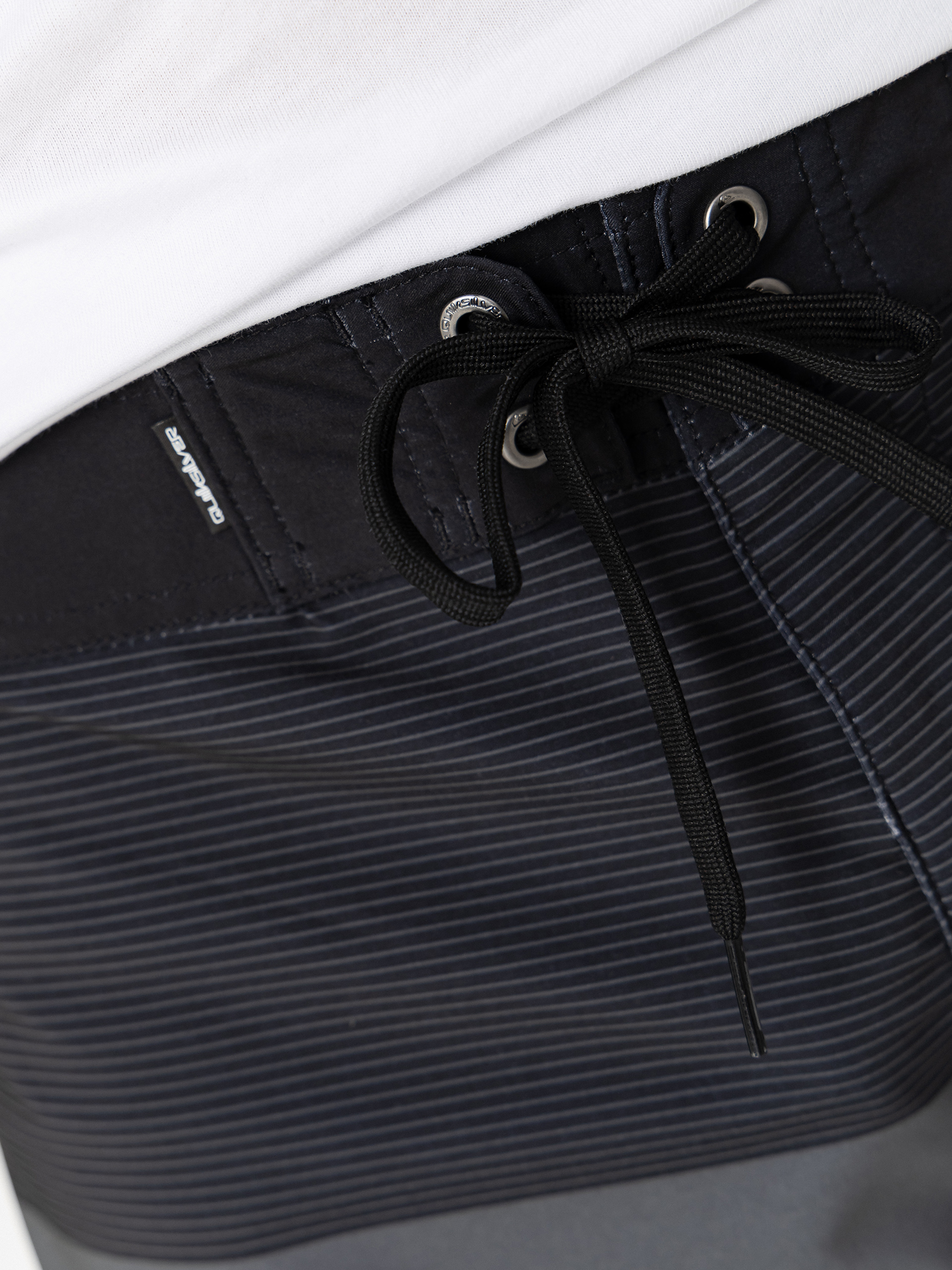 Boardshort Quiksilver Surfsilk Scallop 18 (black tijuana)