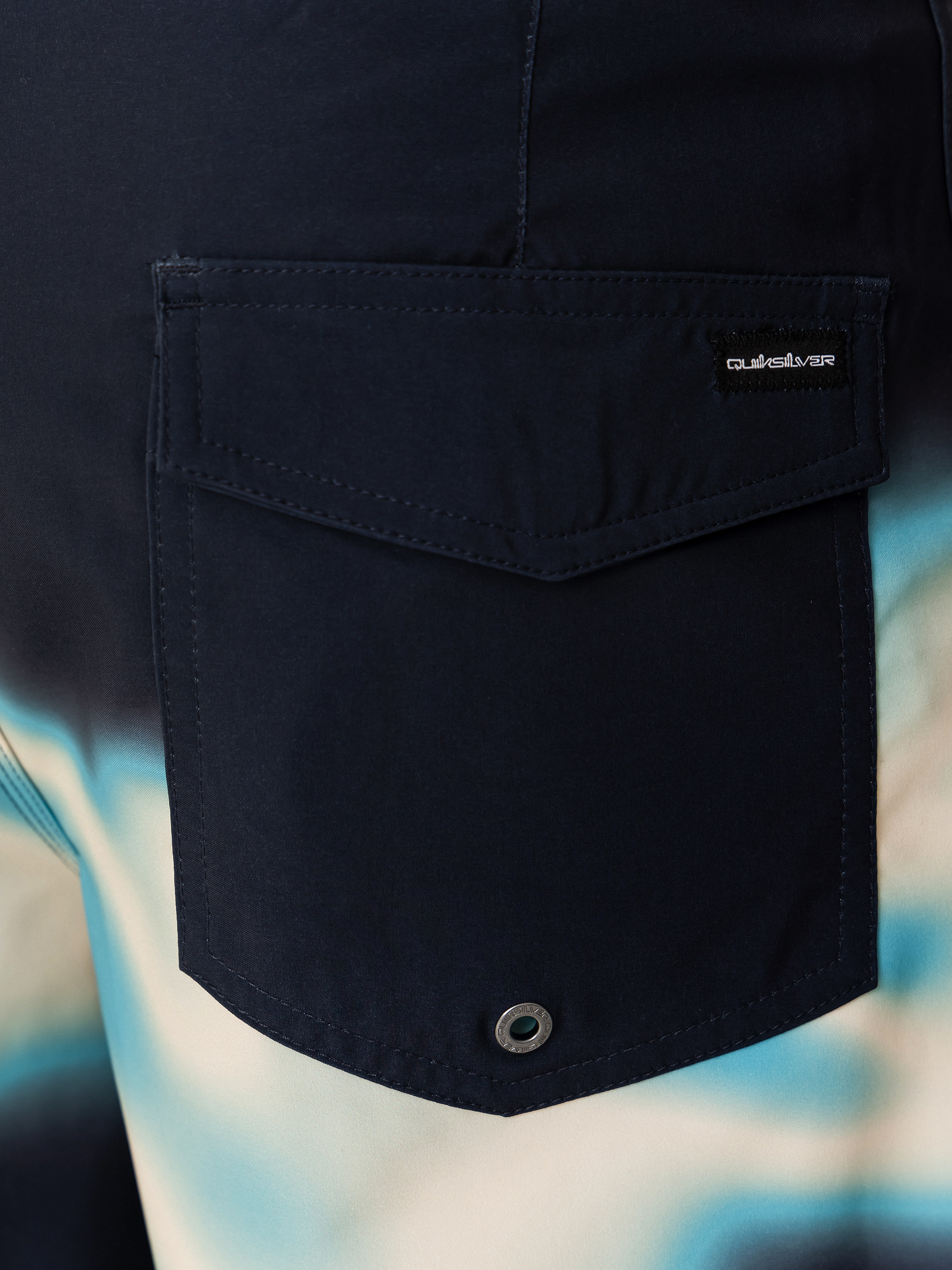 Boardshort Quiksilver Surfsilk Straight 18 (dark navy thermo stripe)