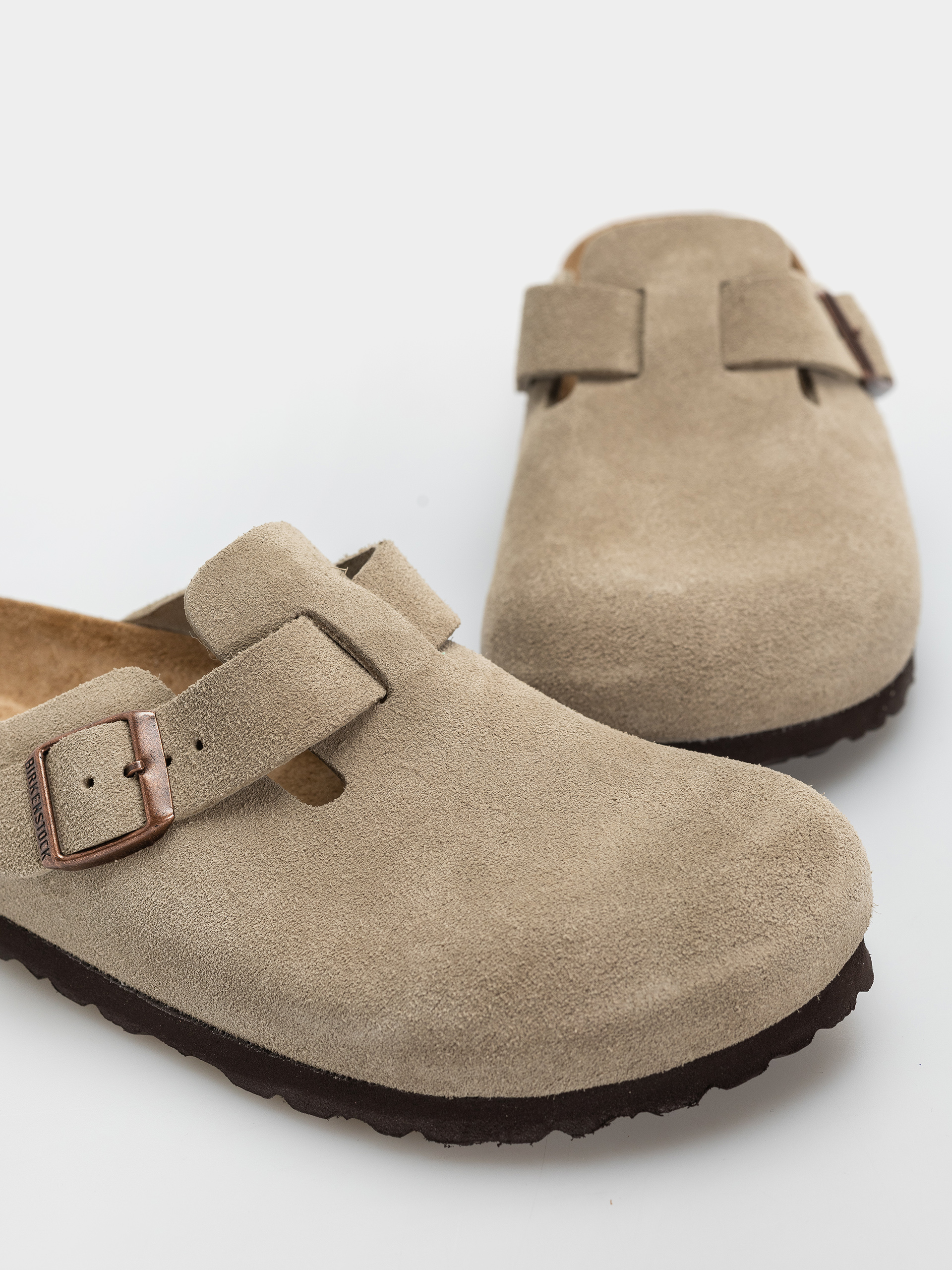 Birkenstock Boston Soft Footbed Suede Leather Narrow Flip-flop papucsok (taupe)