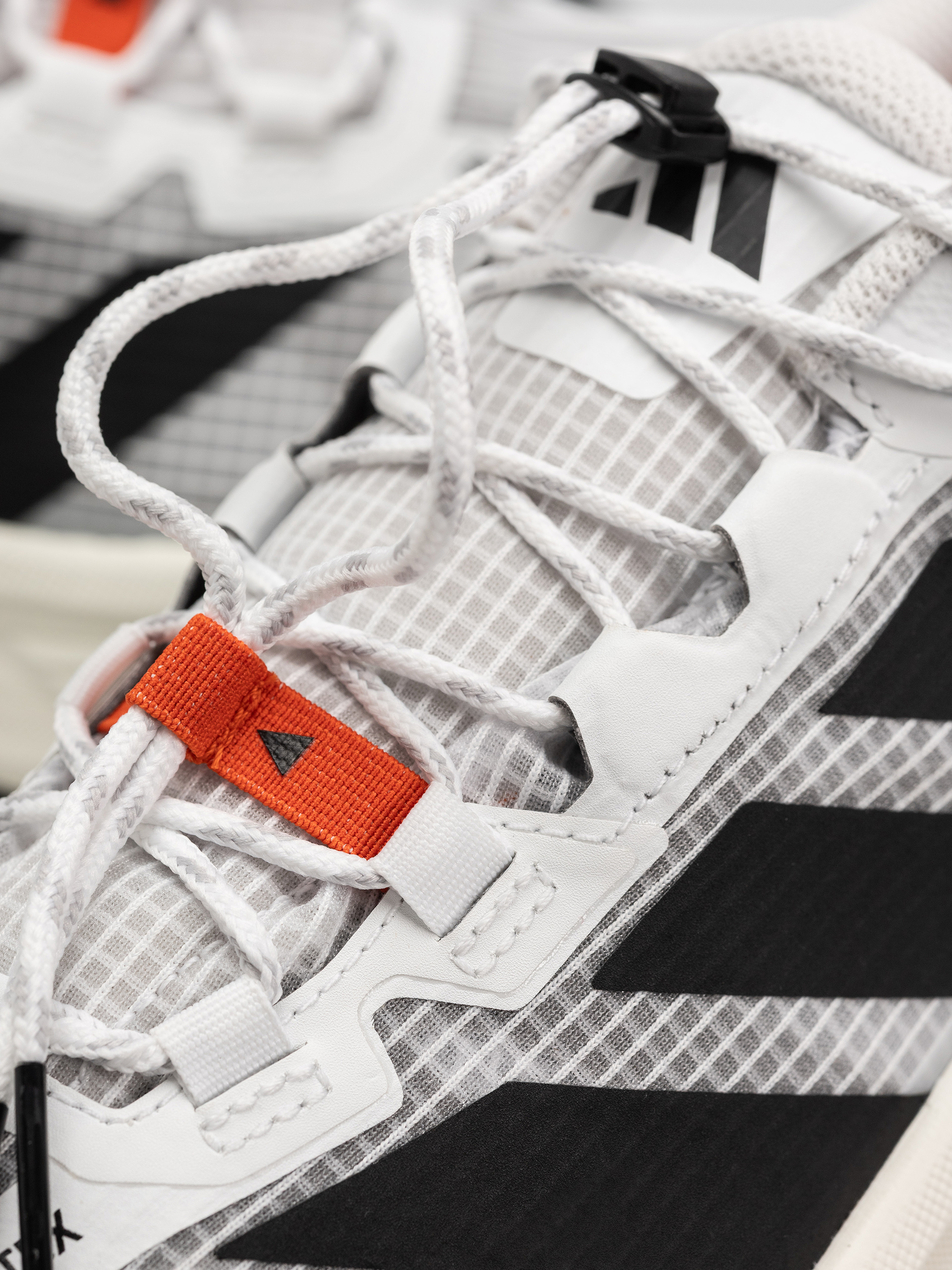 adidas Terrex Freehiker Sl Cipők (ftwwht/cblack/seimor)