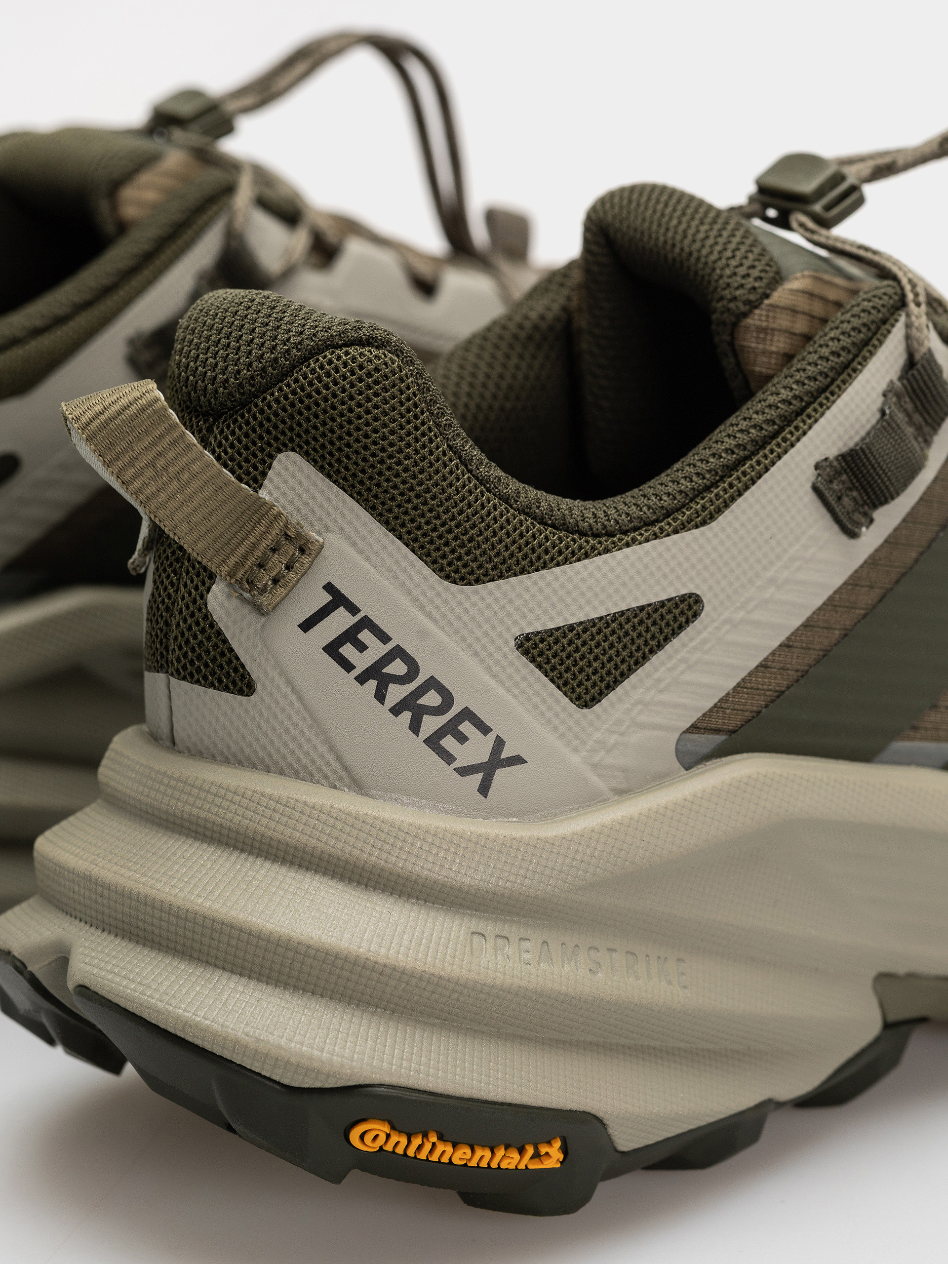 adidas Terrex Freehiker Sl Cipők (olistr/ngtcar/silpeb)