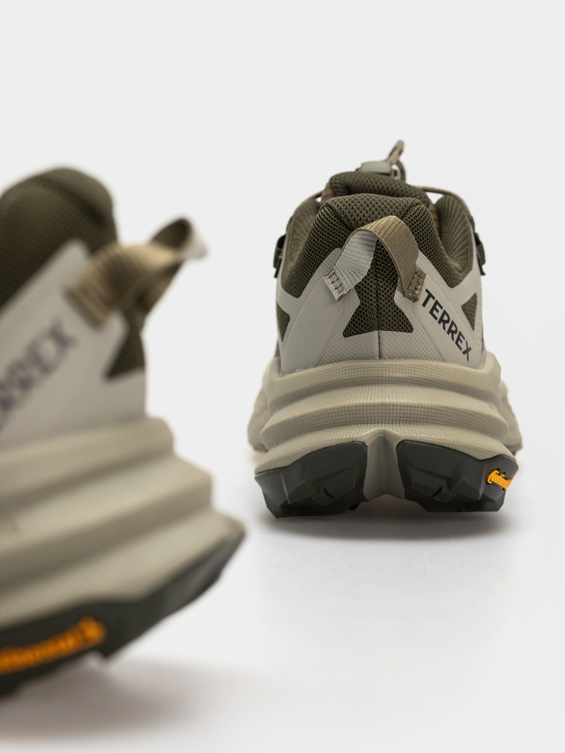 adidas Terrex Freehiker Sl Cipők (olistr/ngtcar/silpeb)