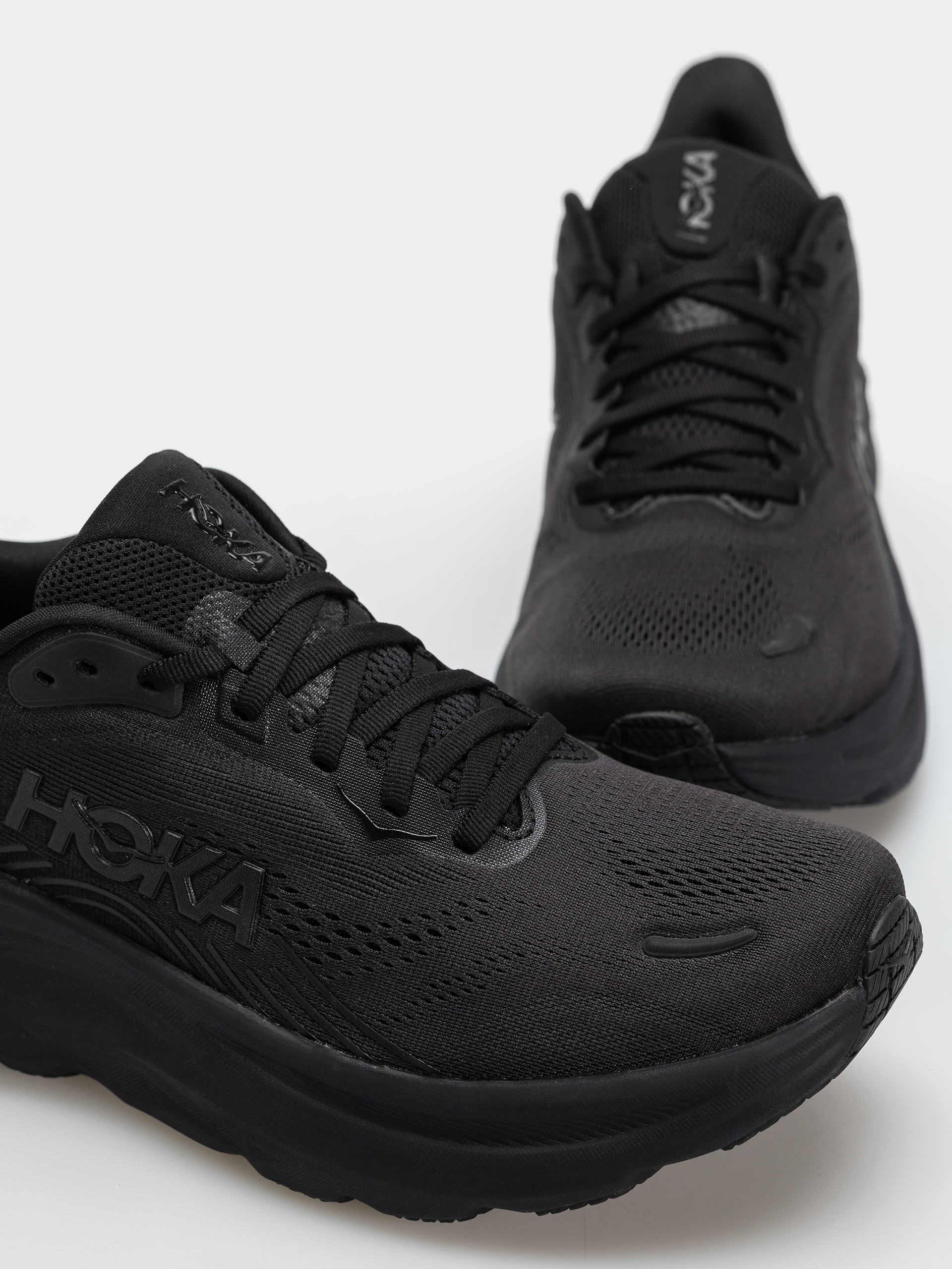 Hoka Clifton 11 Cipők (black/black)