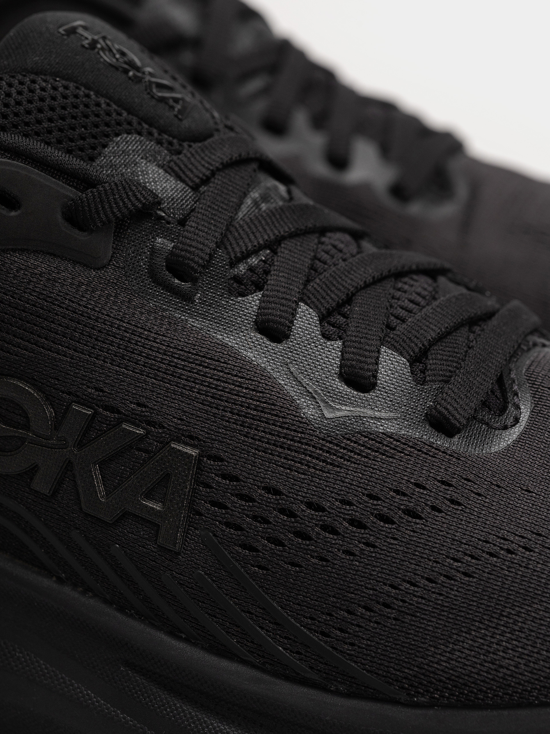 Hoka Clifton 11 Wmn Cipők (black/black)