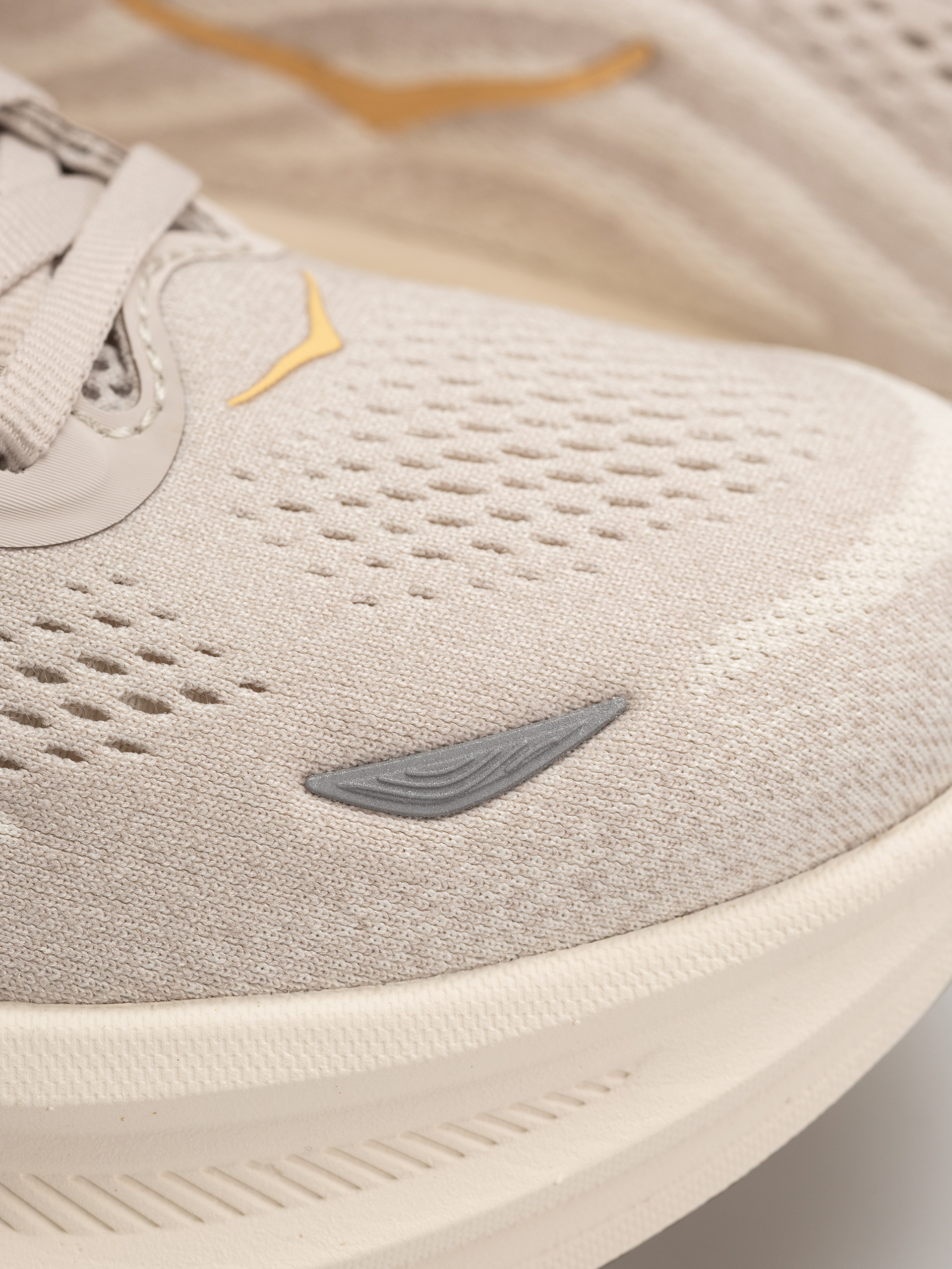 Hoka Bondi 9 Cipők Wmn (river rock grey/alabaster)