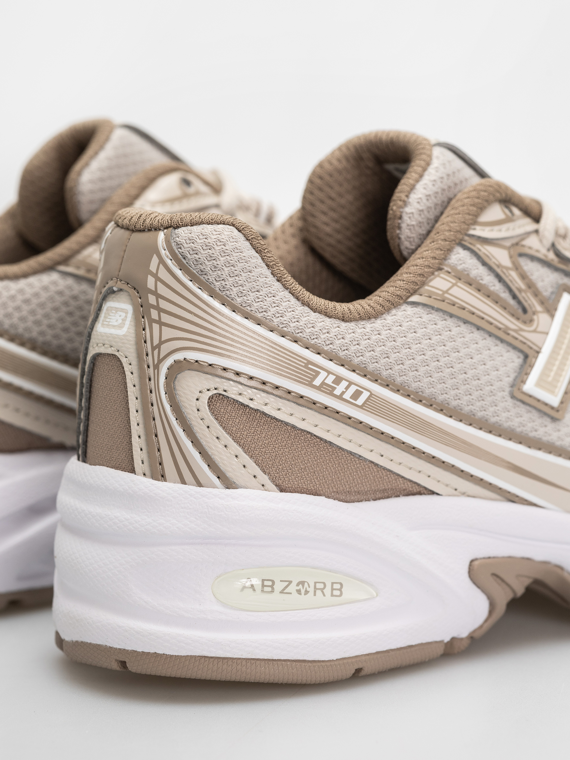 New Balance 740 JR Cipők (timberwolf/driftwood)