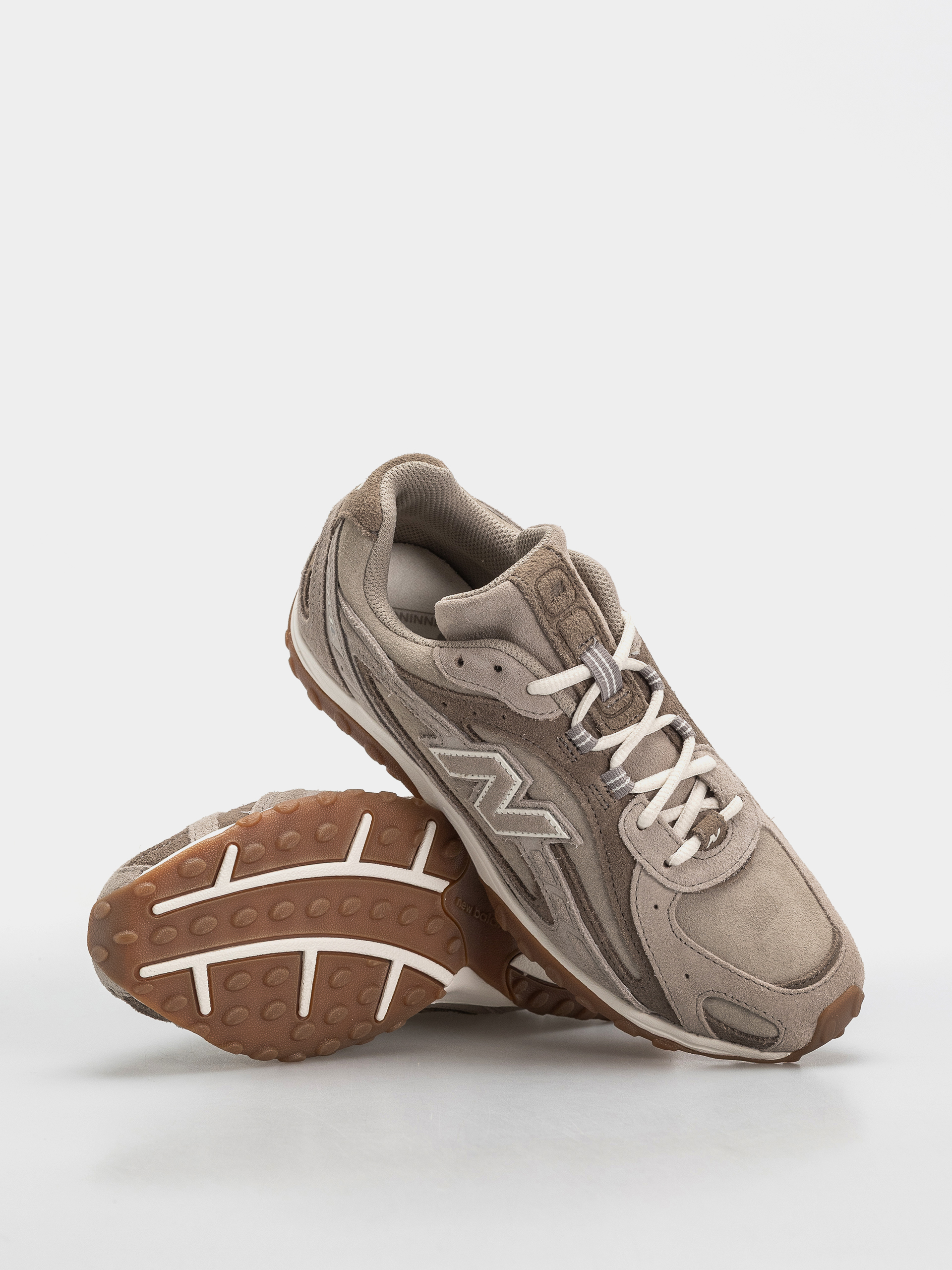 New Balance 204L Cipők (arid stone/thunder brown)
