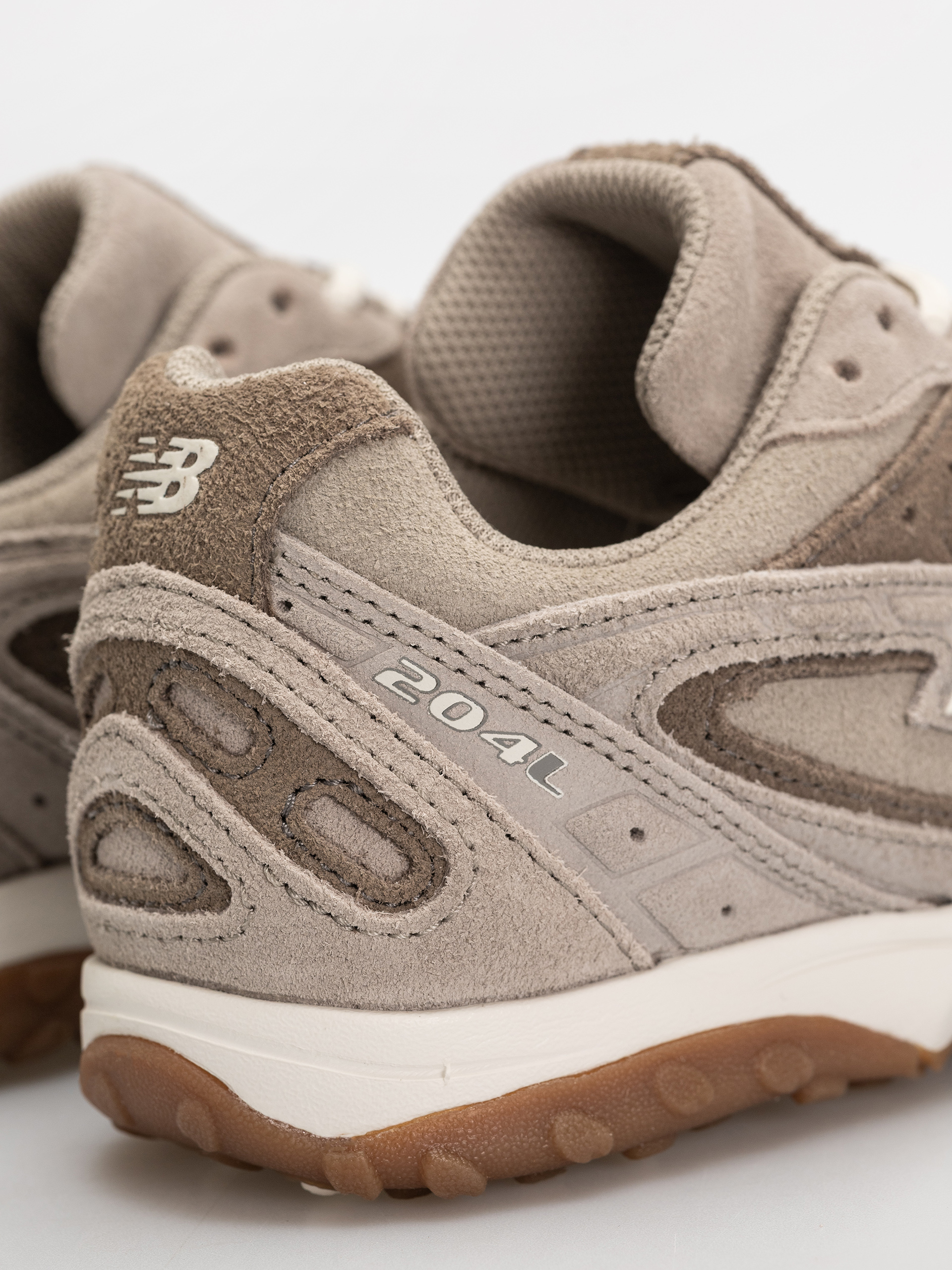 New Balance 204L Cipők (arid stone/thunder brown)