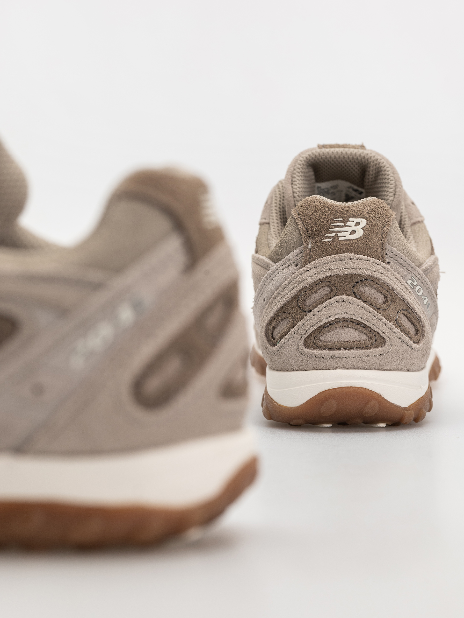 New Balance 204L Cipők (arid stone/thunder brown)