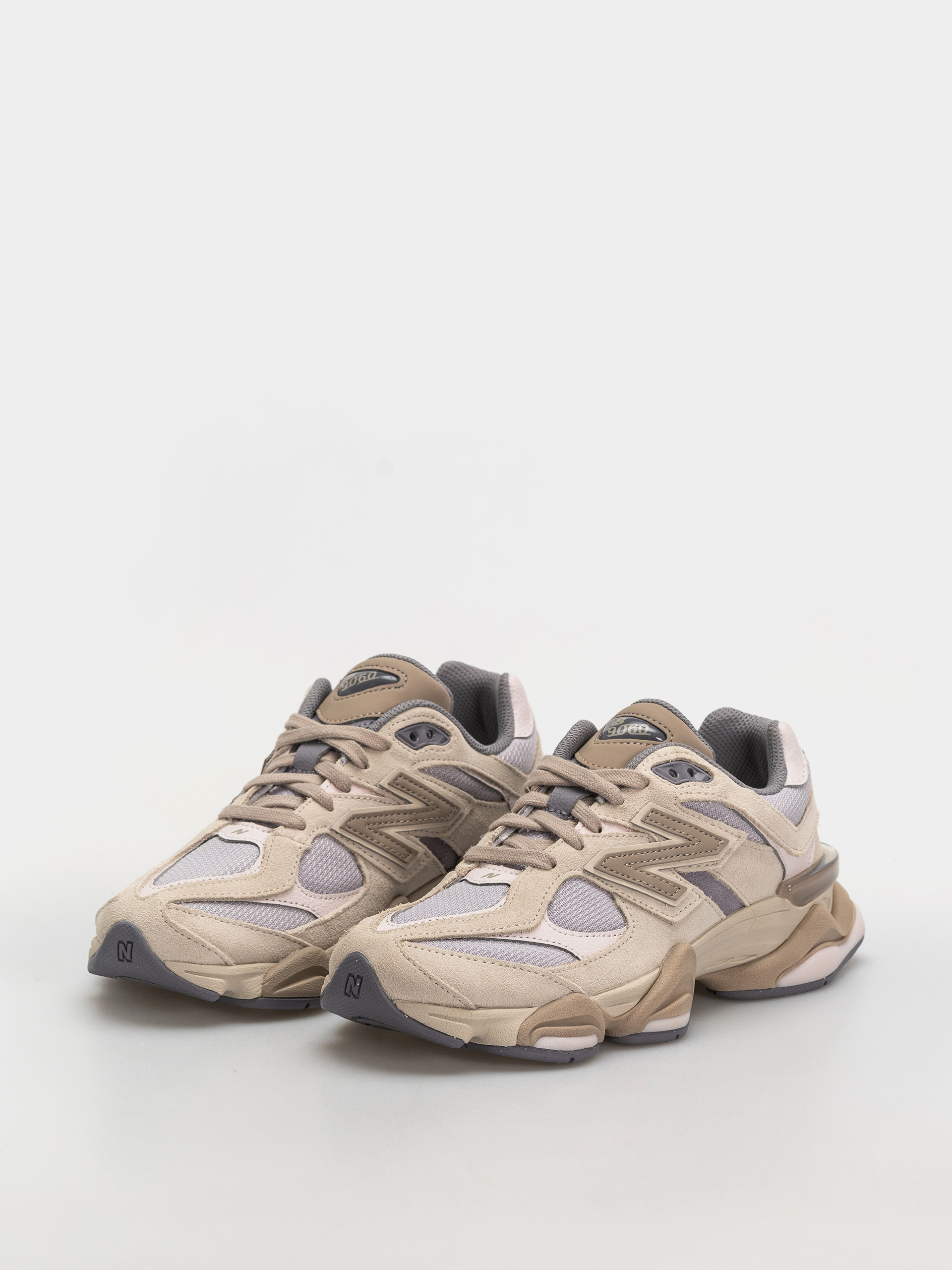 New Balance 9060 Cipők (timberwolf/driftwood)