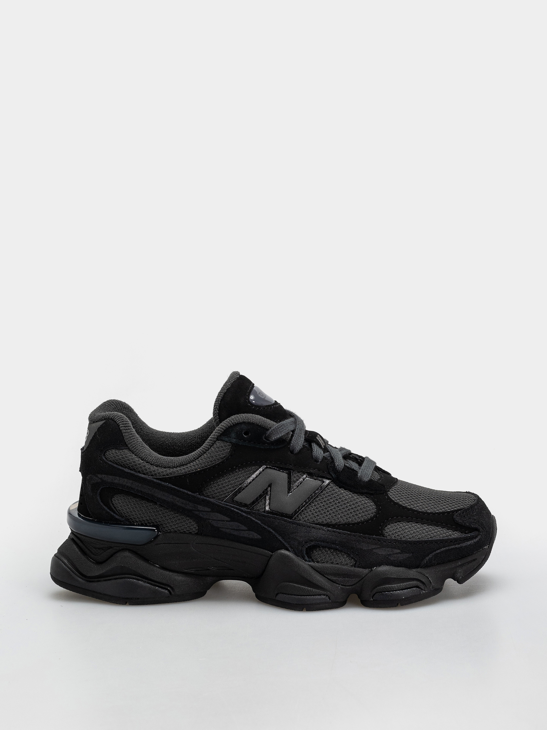 New Balance 9060 Cipők (black/blacktop)