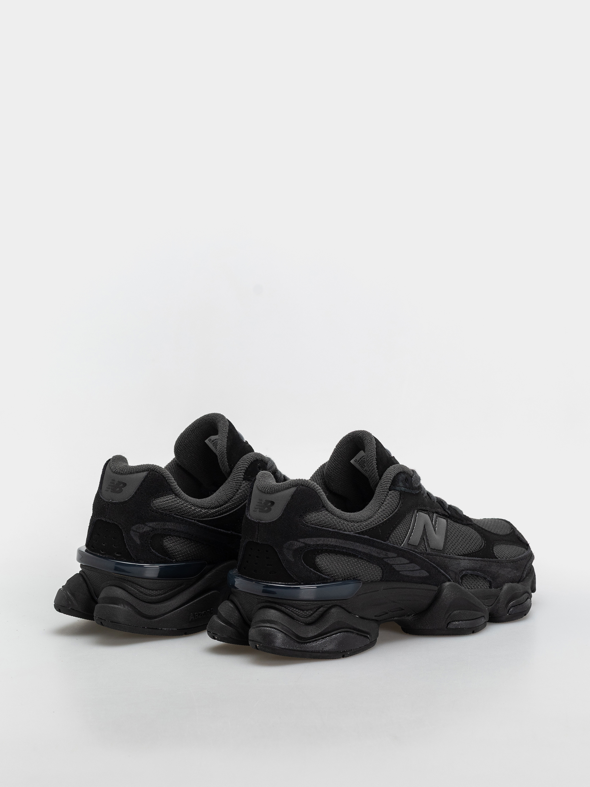 New Balance 9060 Cipők (black/blacktop)