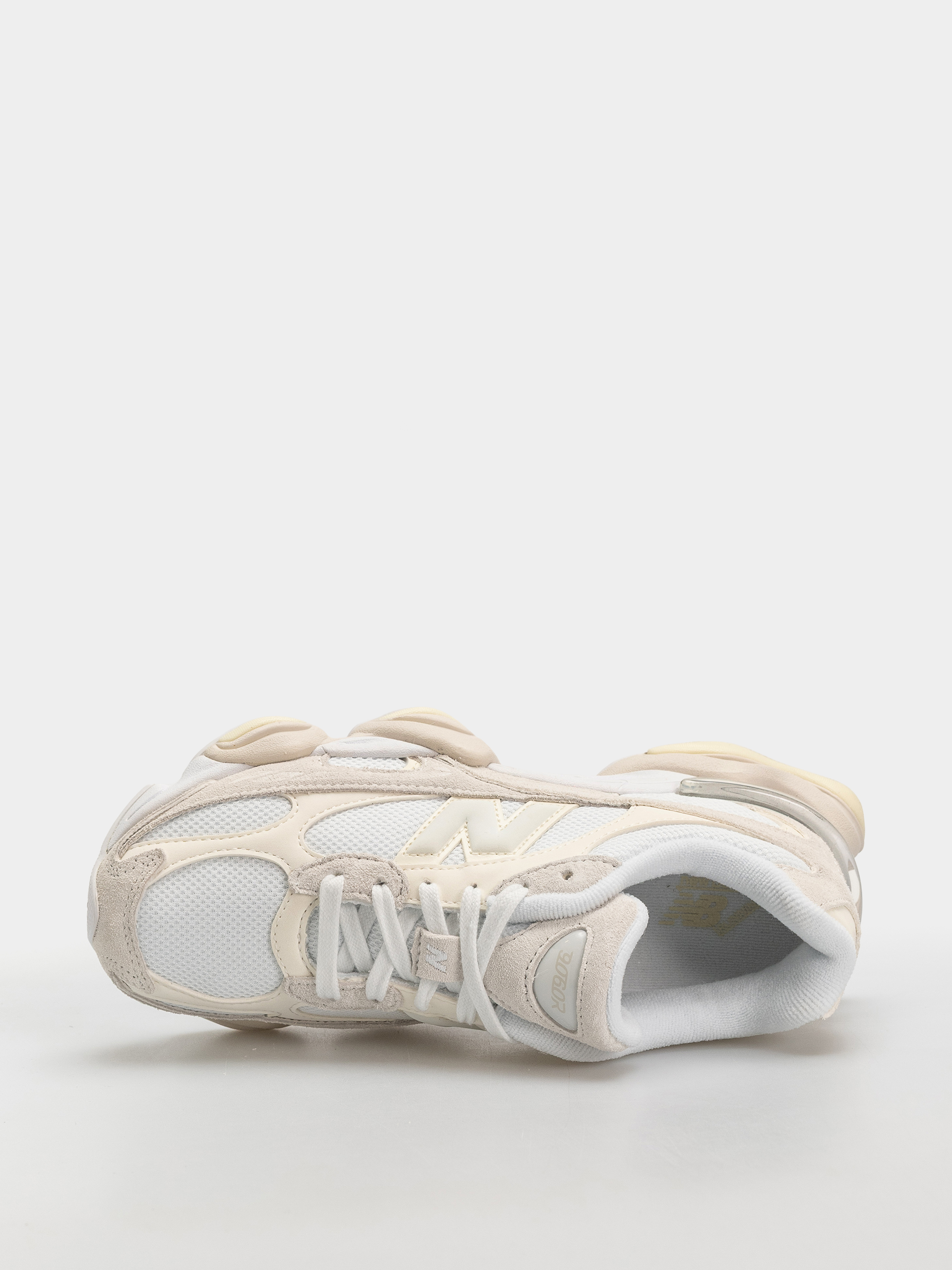 New Balance 9060 Cipők (angora/sea salt)
