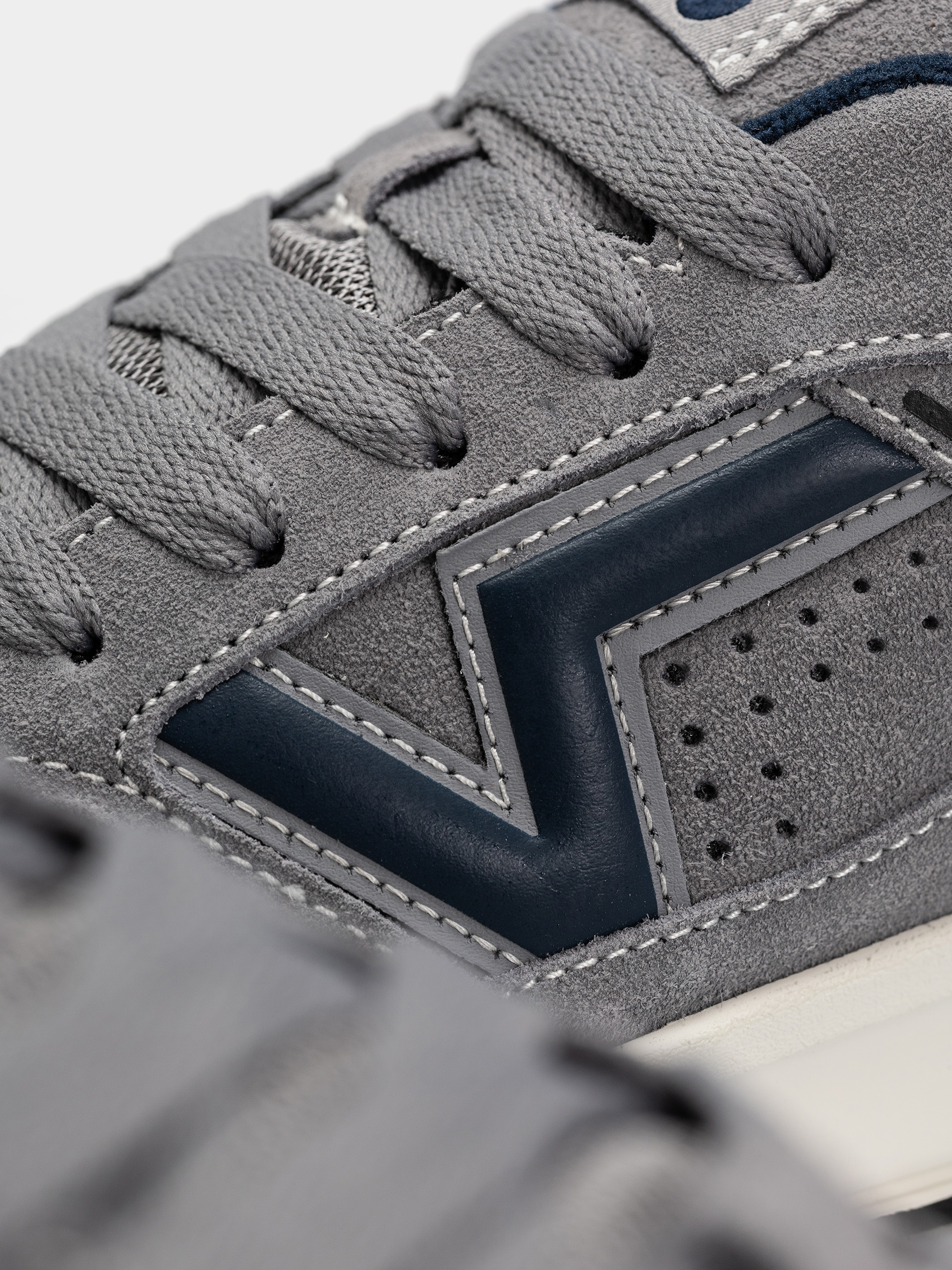 Vans Upland Cipők (gray/navy)