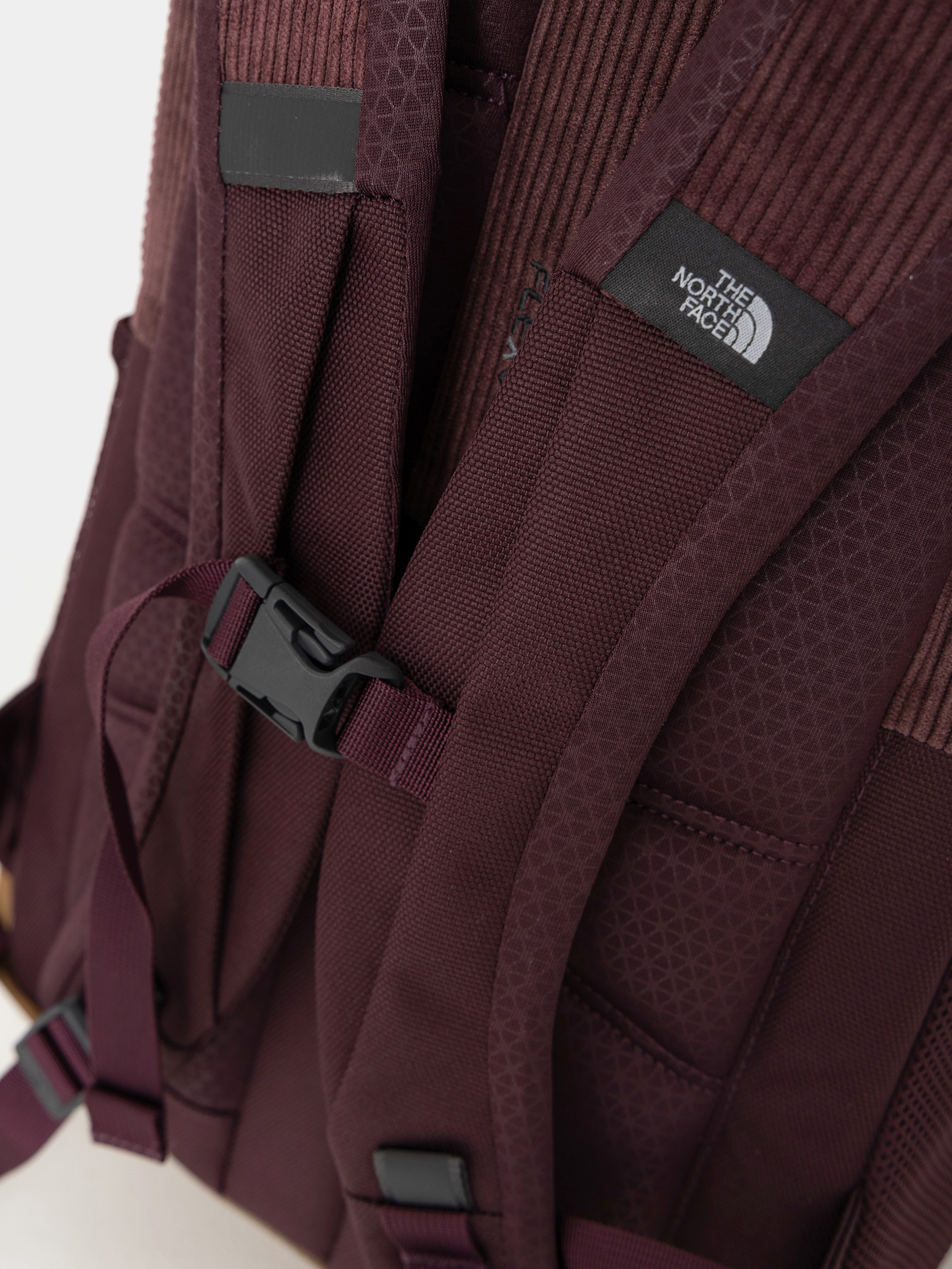 The North Face Jester Pro Hátizsák (deep burgundy/leather b)