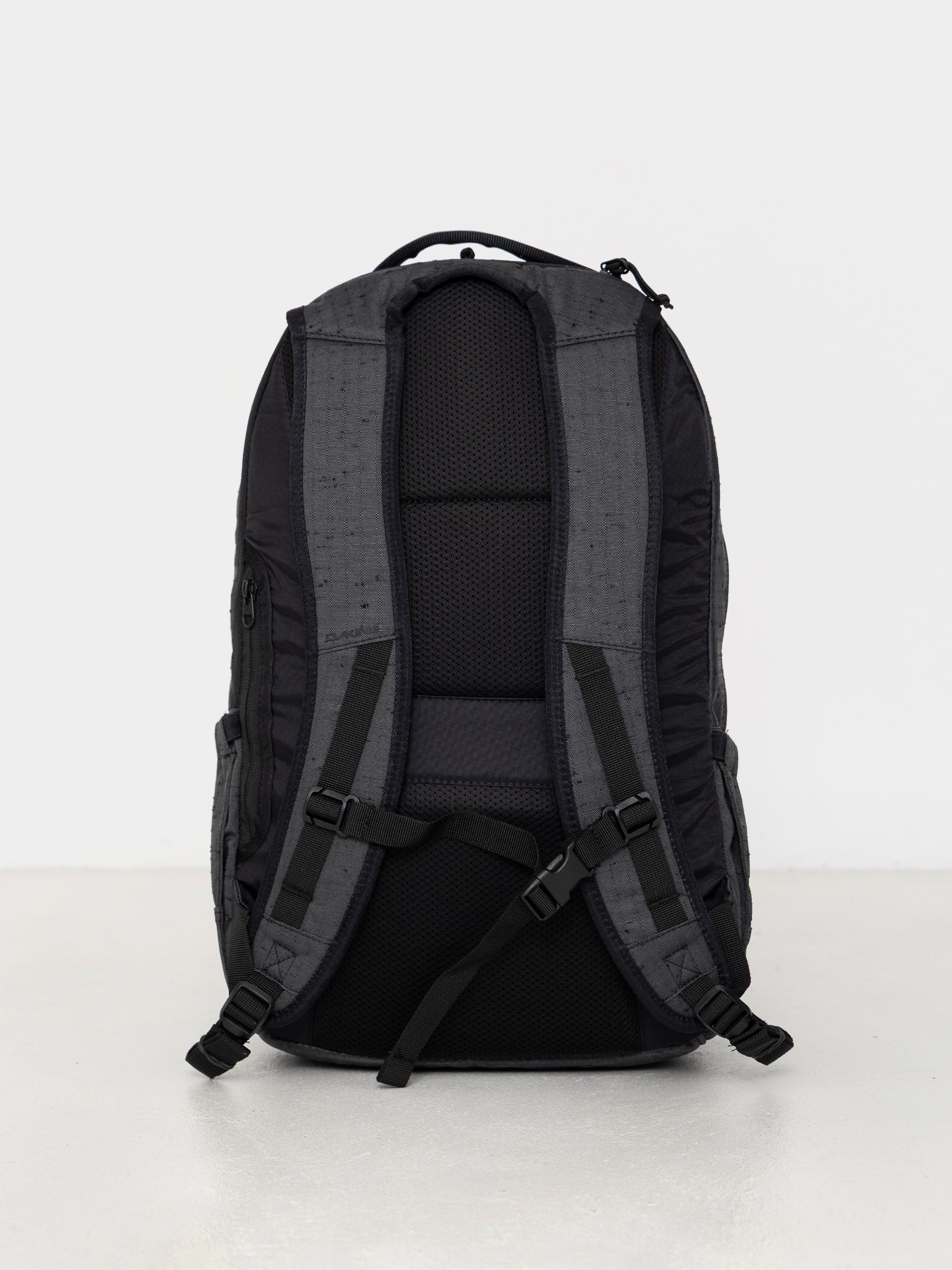 Dakine Campus 20 Year Anniversary 28L Hátizsák (black)