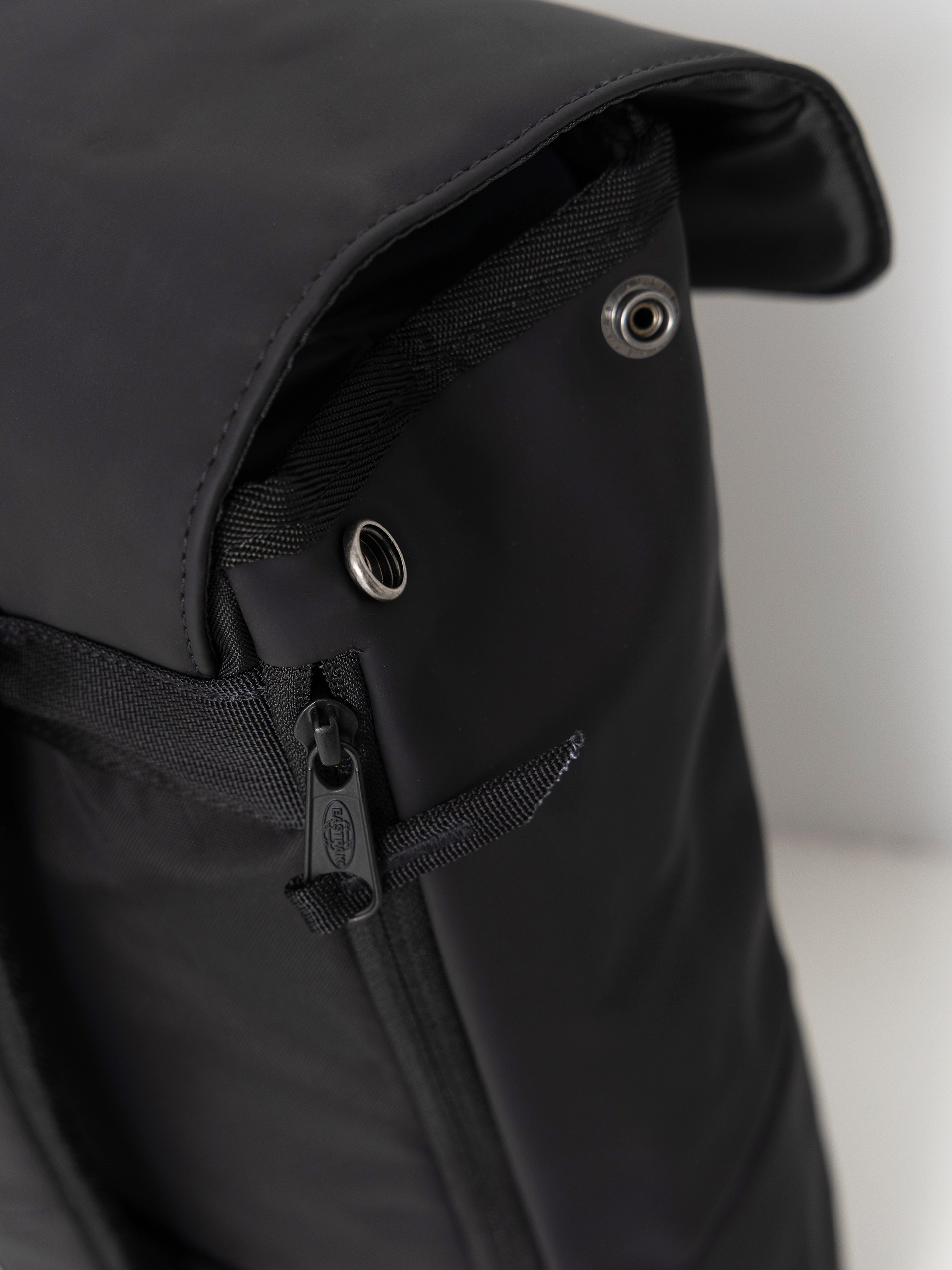 Eastpak Yarin Hátizsák (cnnct f matte black)