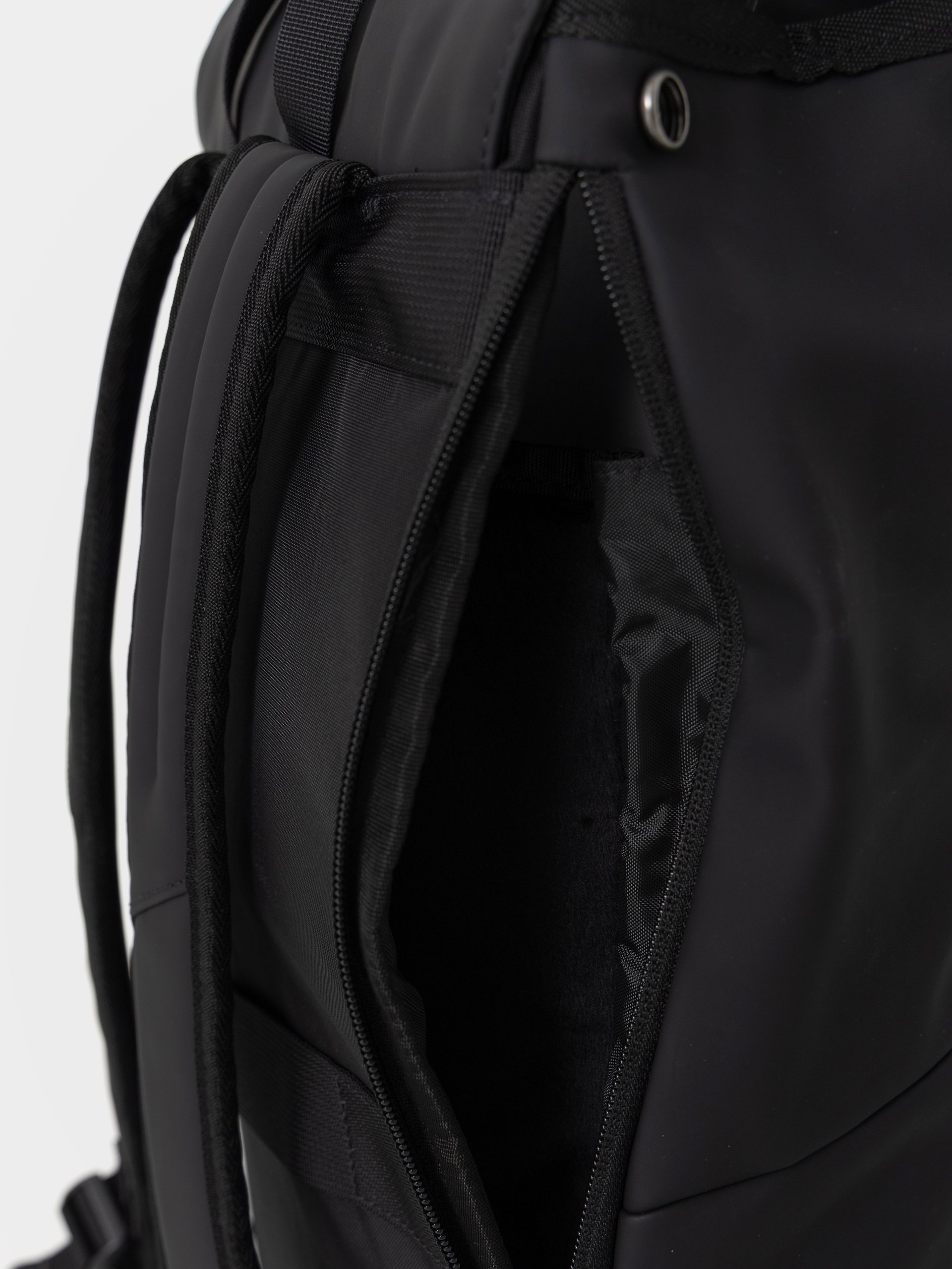 Eastpak Yarin Hátizsák (cnnct f matte black)