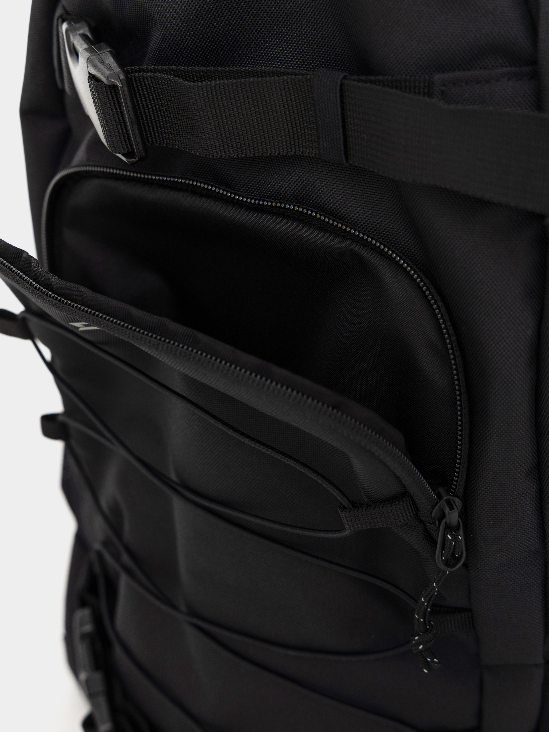 Dakine Grom 23L Hátizsák (black)