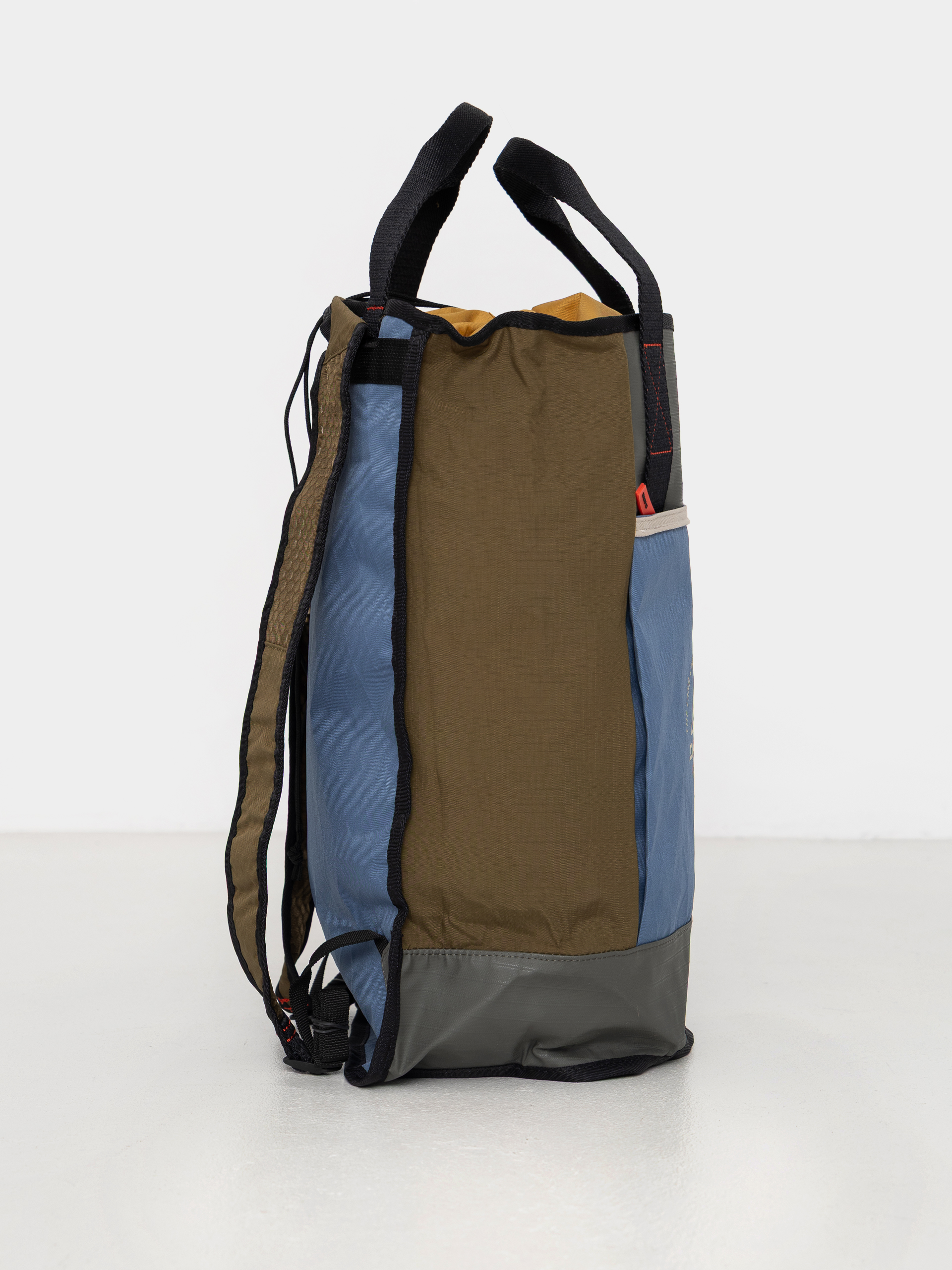 Dakine Renovation Lt 22L Hátizsák (everglades)