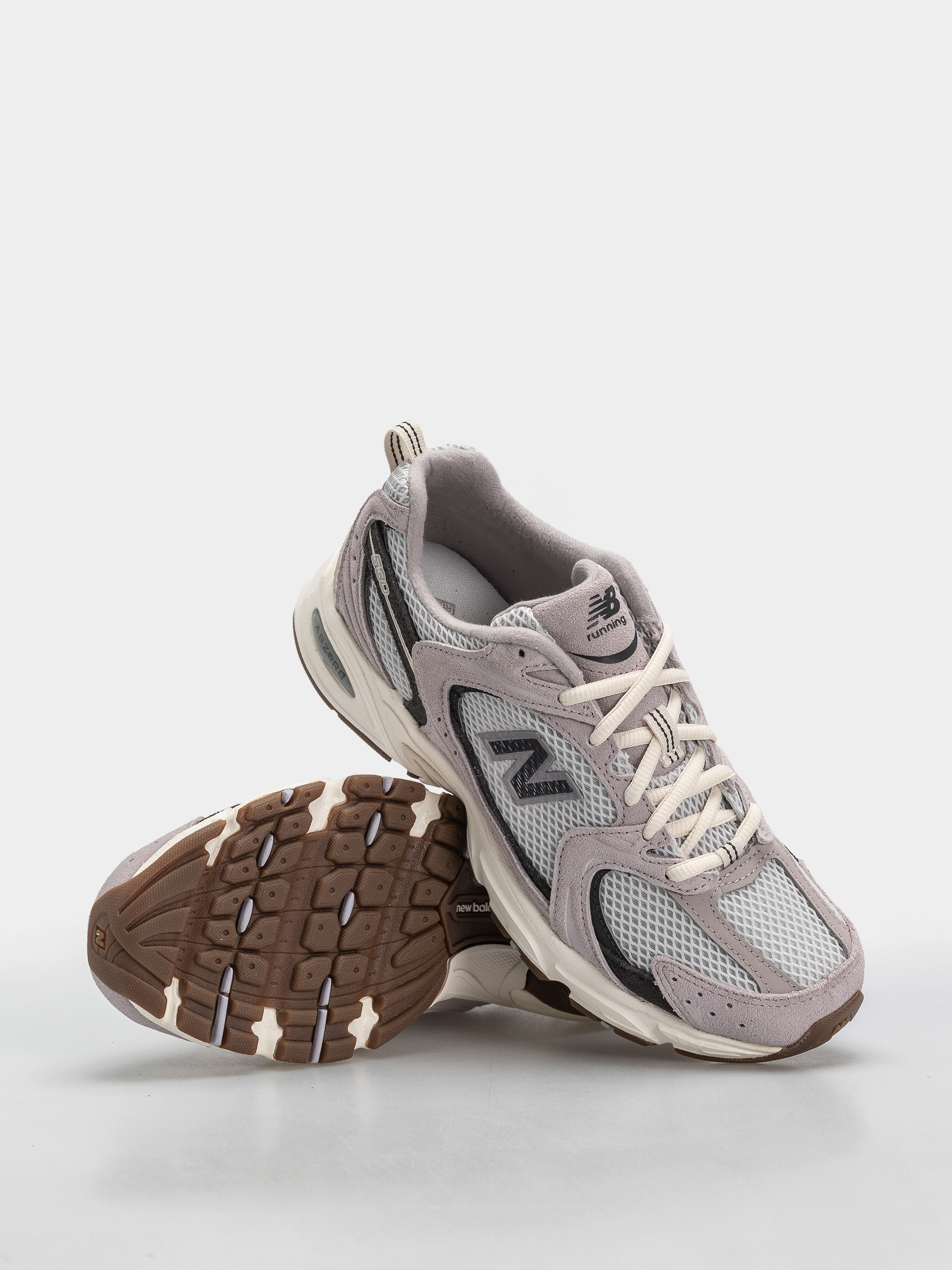 New Balance 530 Cipők (grey matter/truffle salt/black cement)