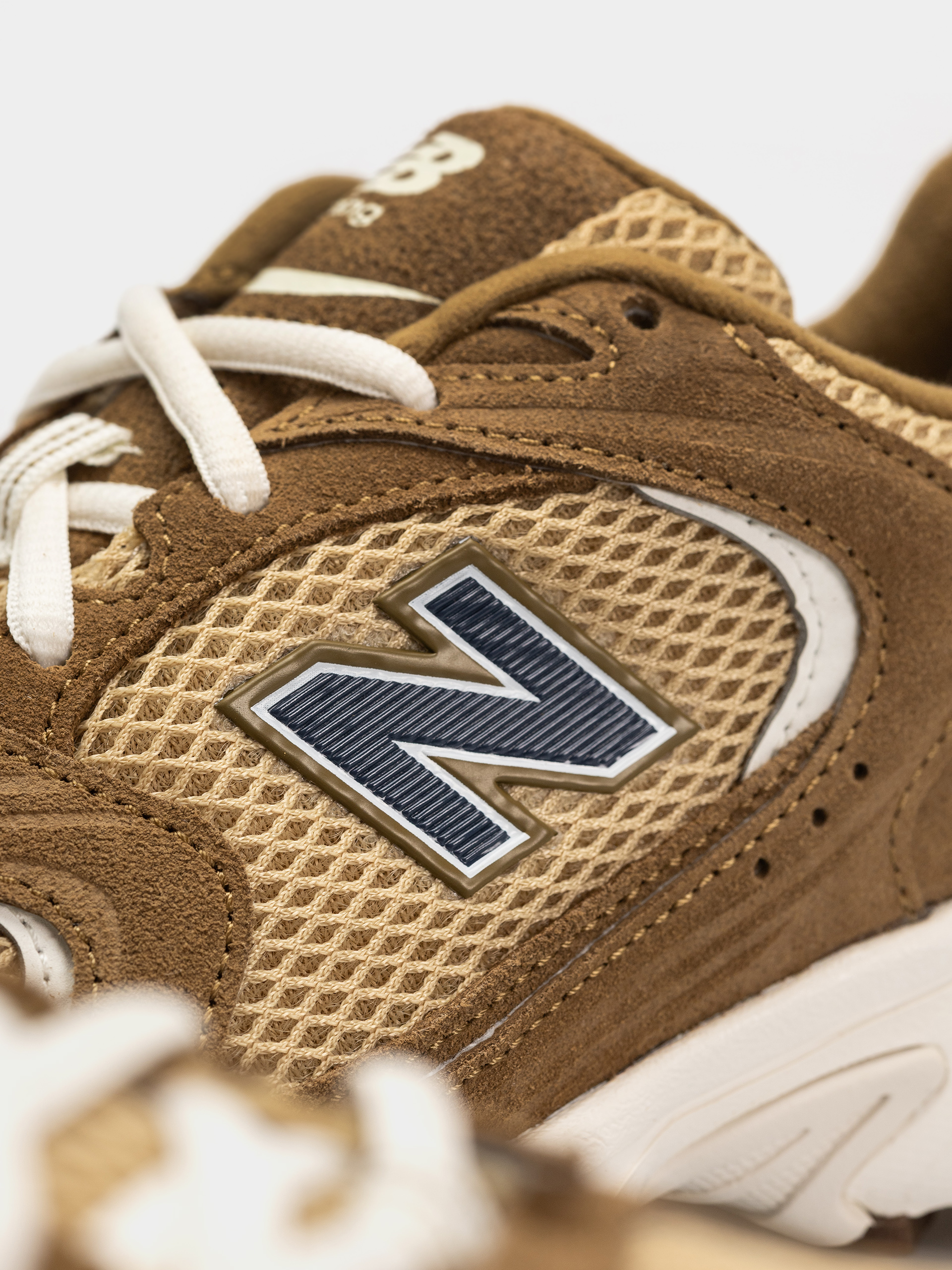 New Balance 530 Cipők (bark/quicksand/nb navy)
