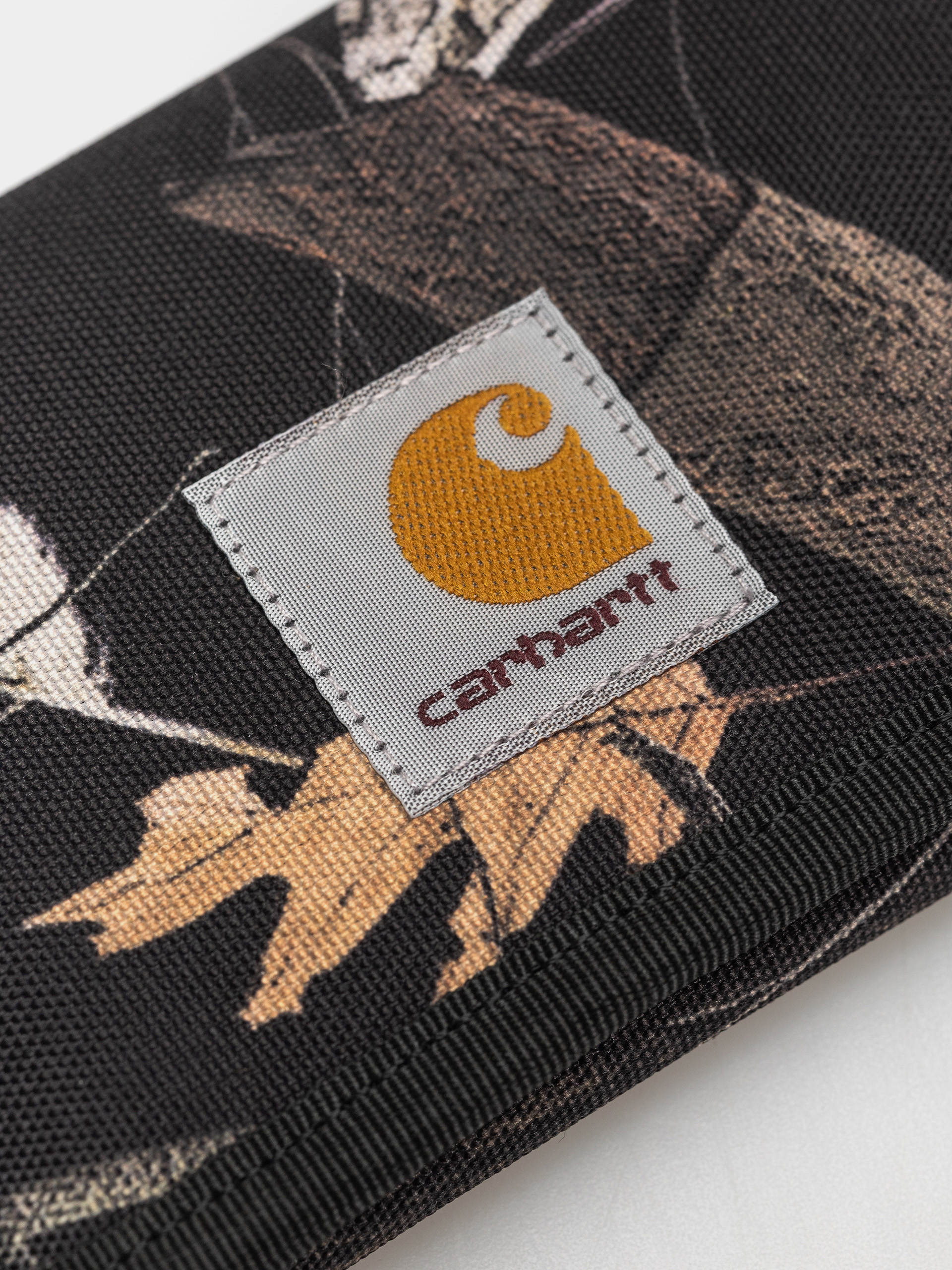 Carhartt WIP Alec Pénztárca (camo feather tree black)