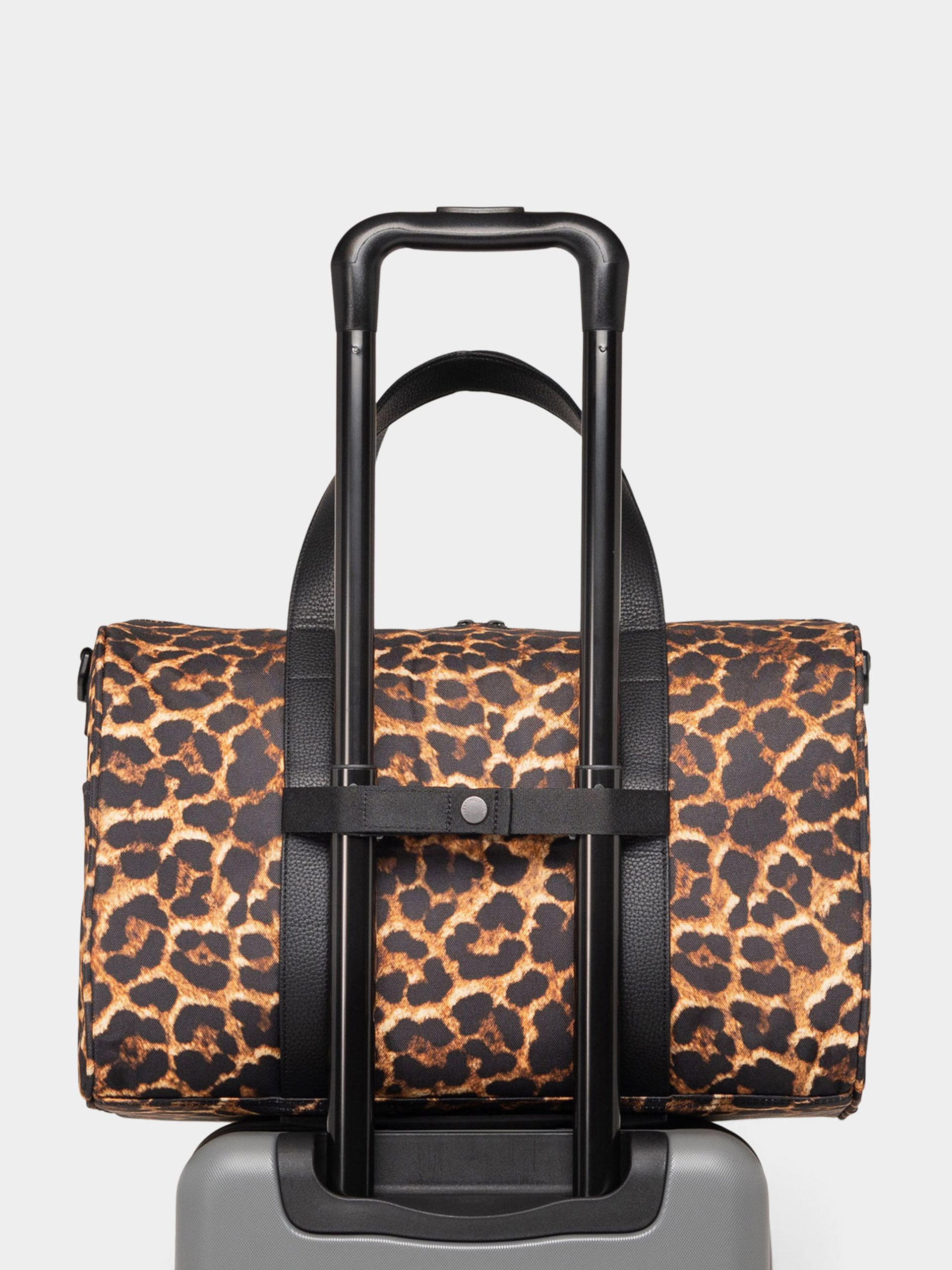 Táska Herschel Supply Co. Novel Carry On (digi leopard light)