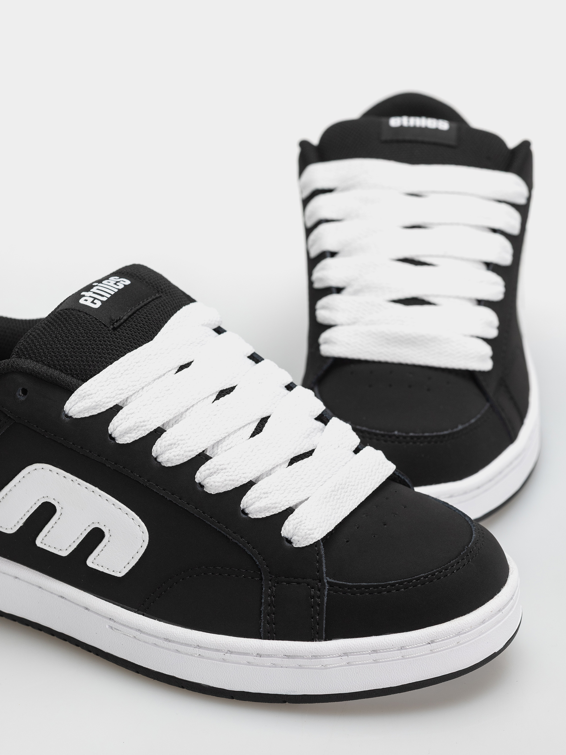 Etnies Kingpin 2K Cipők (black/white)