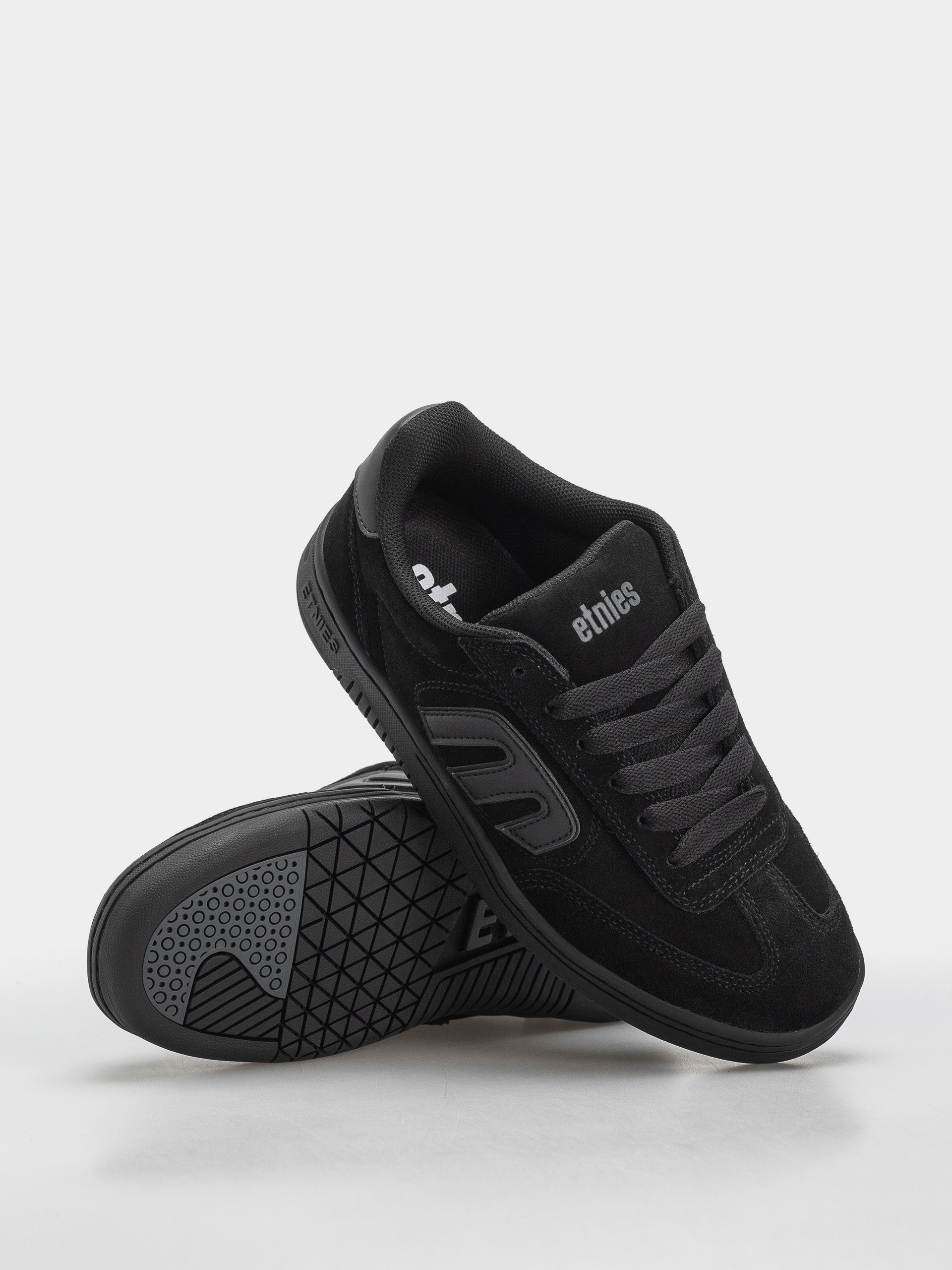 Etnies Locut Cipők (black raw)