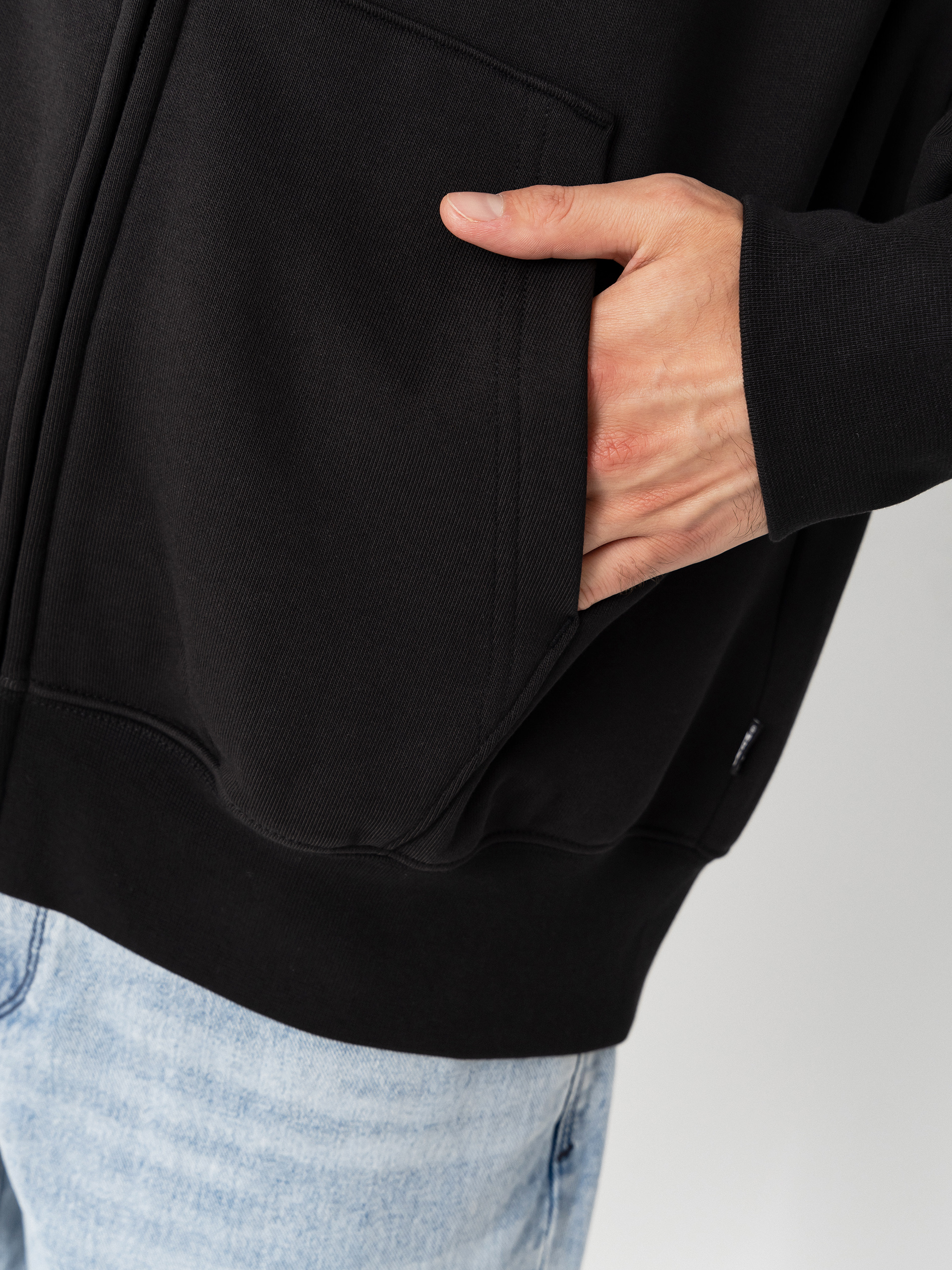 Kapucnis pulóver Vans Left Chest ZHD (black)